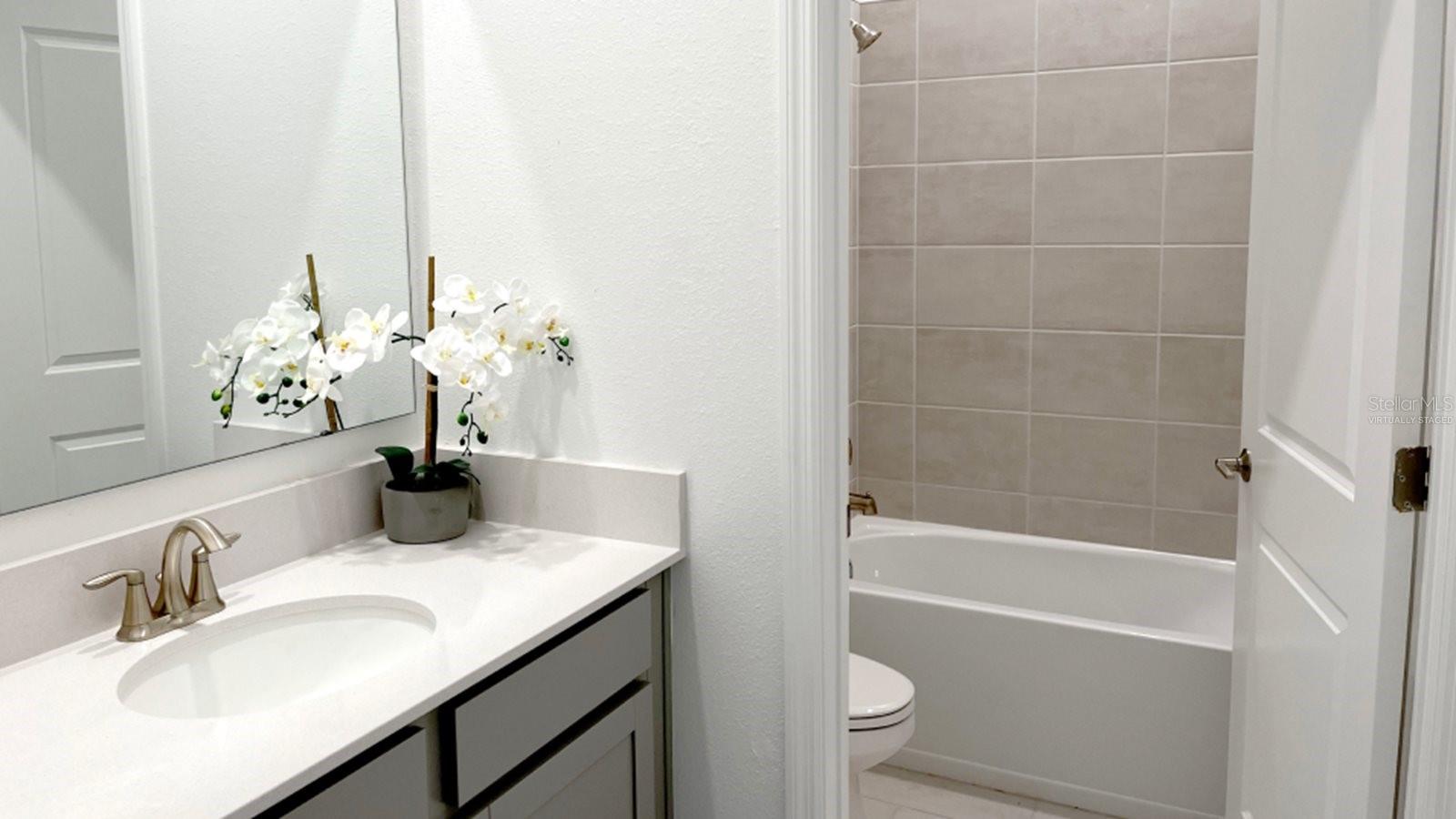 3160 Namaste Dr Property Photo 8