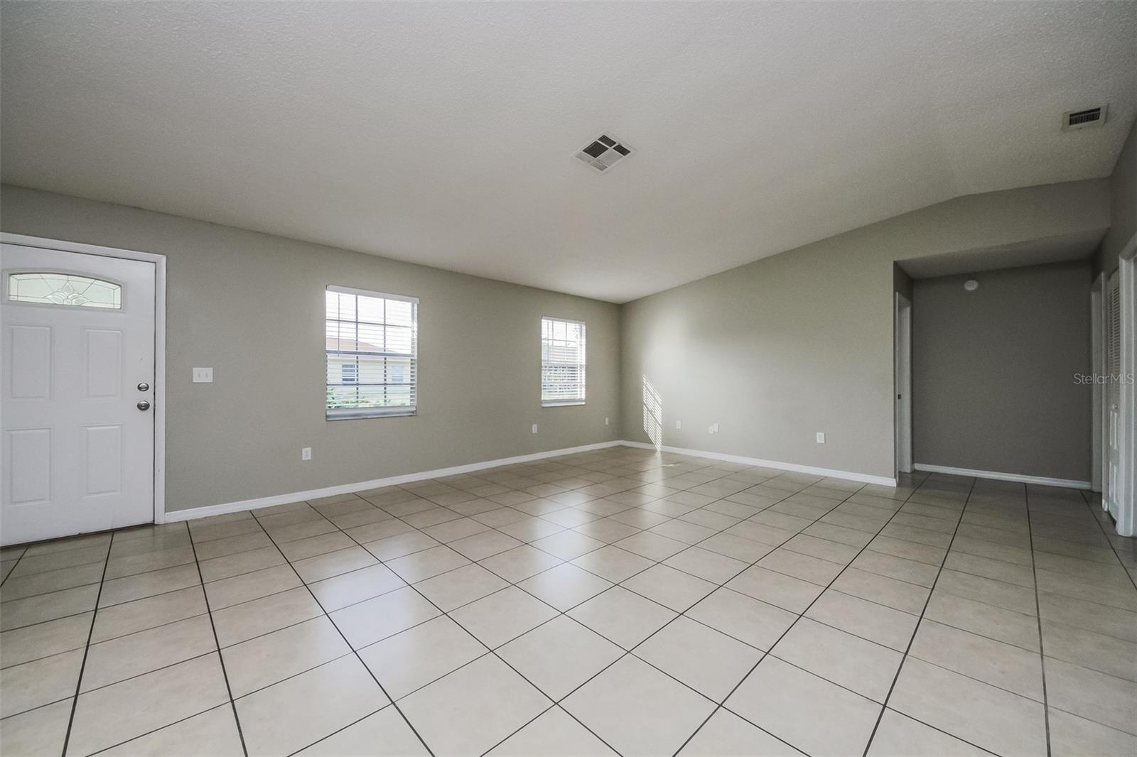 211 Cobalt Dr Property Photo 2