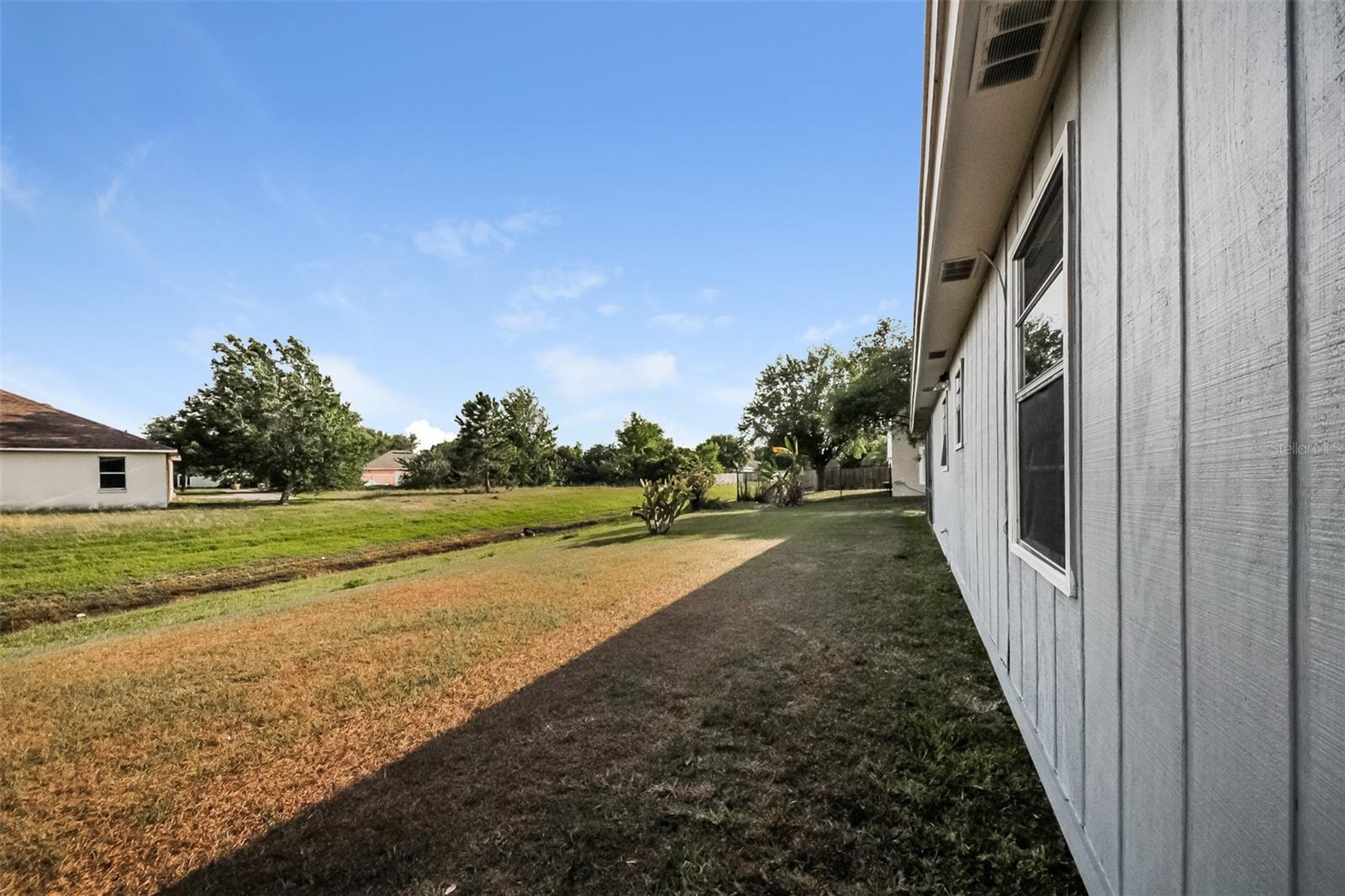 211 Cobalt Dr Property Photo 15