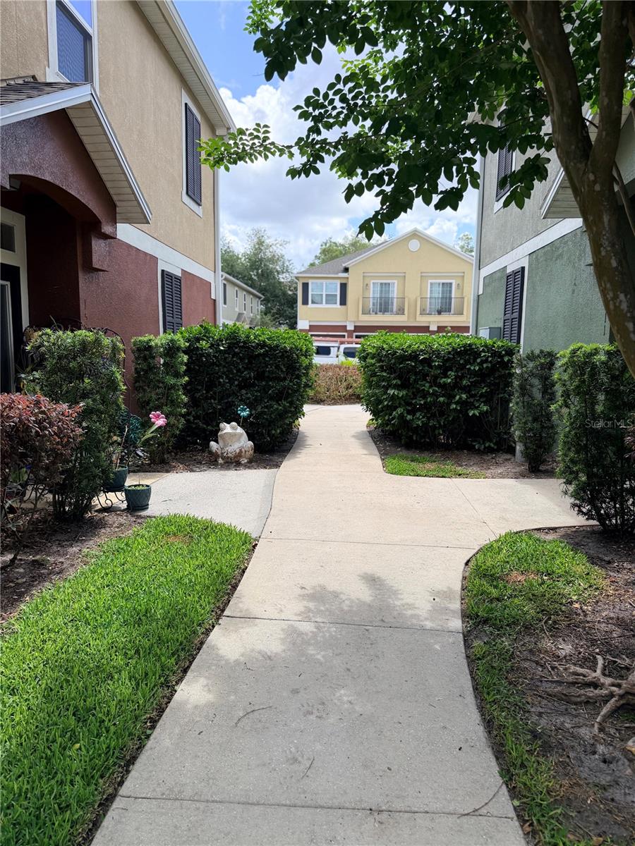 O6397443 Property Photo 4