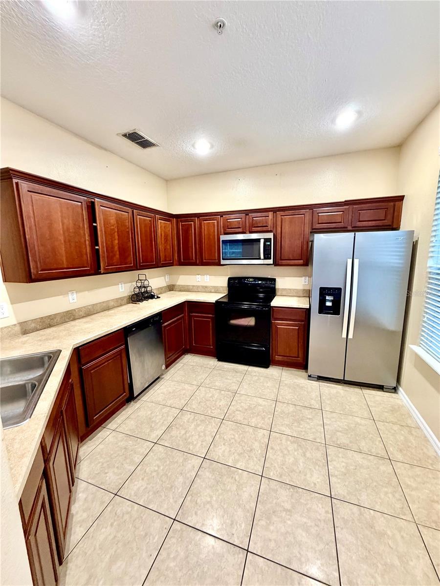 O6397443 Property Photo 6