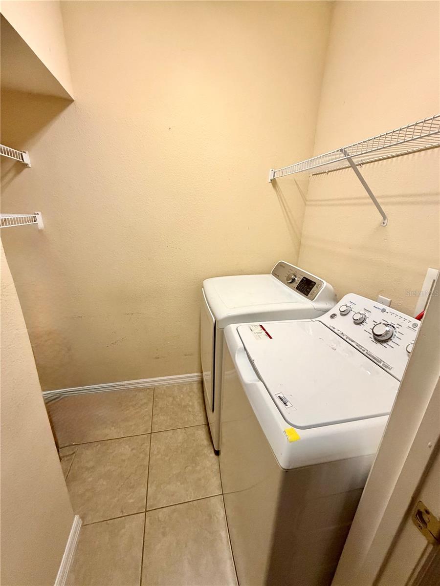 O6397443 Property Photo 11