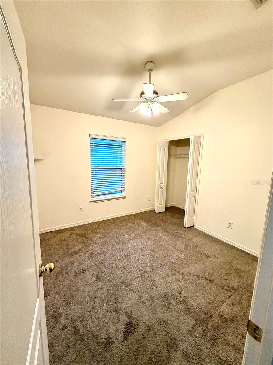 O6397443 Property Photo 19