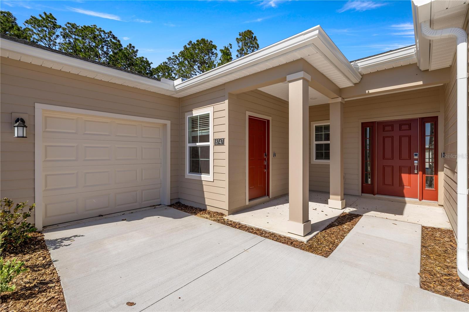 14037 Nw Convergence Blvd Property Photo 2