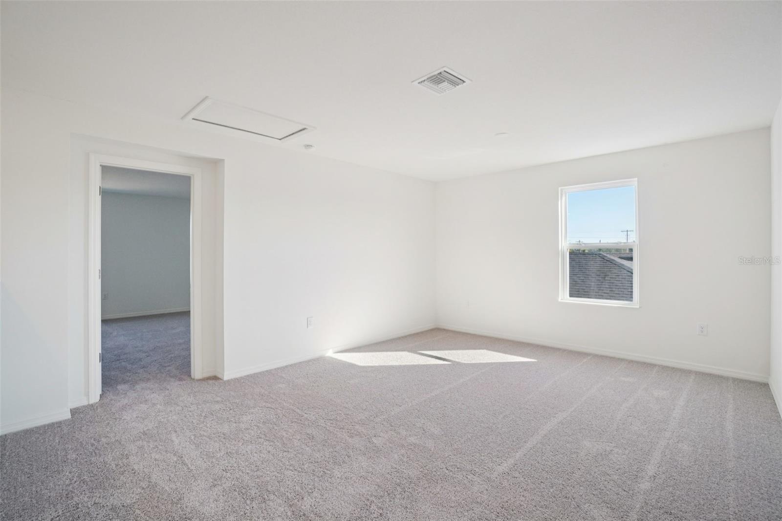 3438 Canberra Pl Property Photo 5