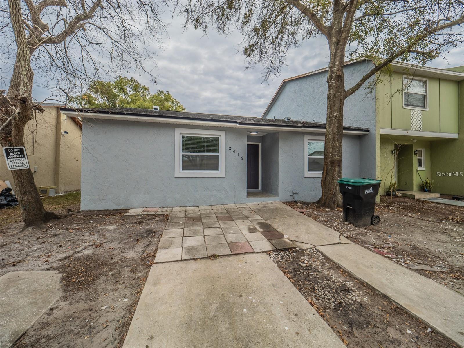 2419 Rio Pinar Lakes Blvd Property Photo 1