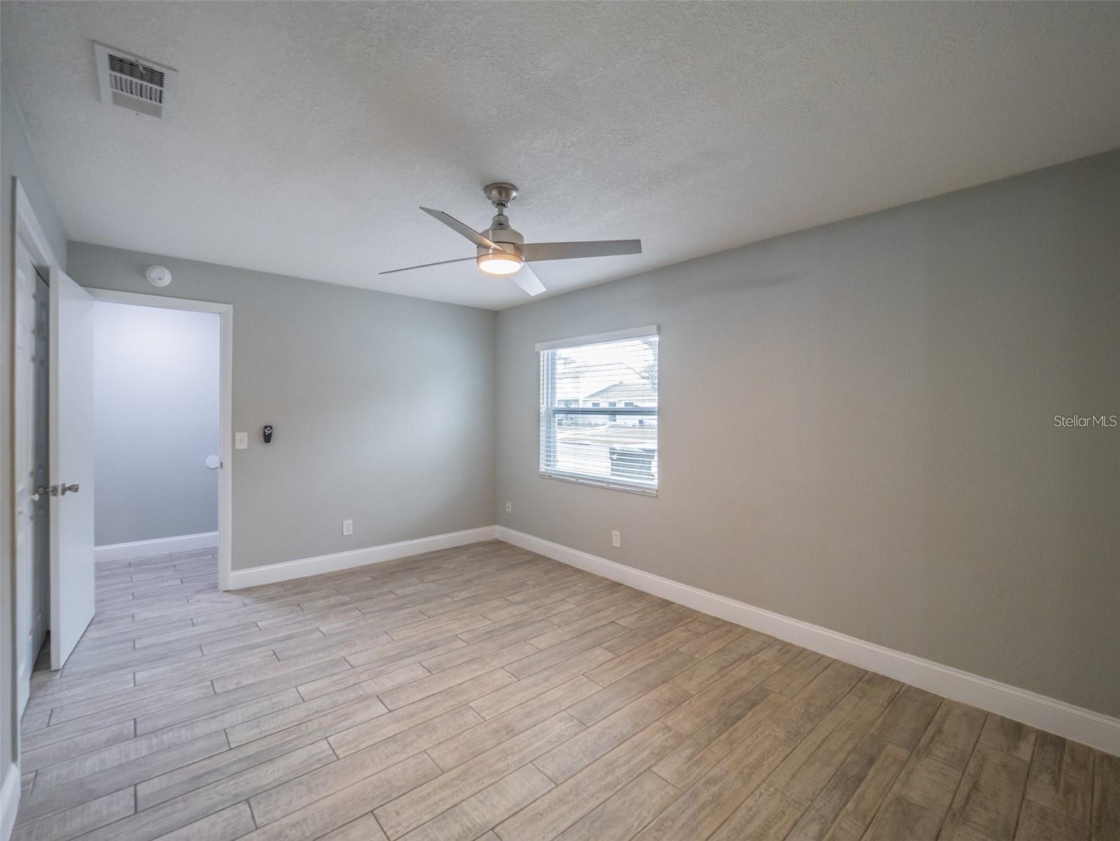 2419 Rio Pinar Lakes Blvd Property Photo 16