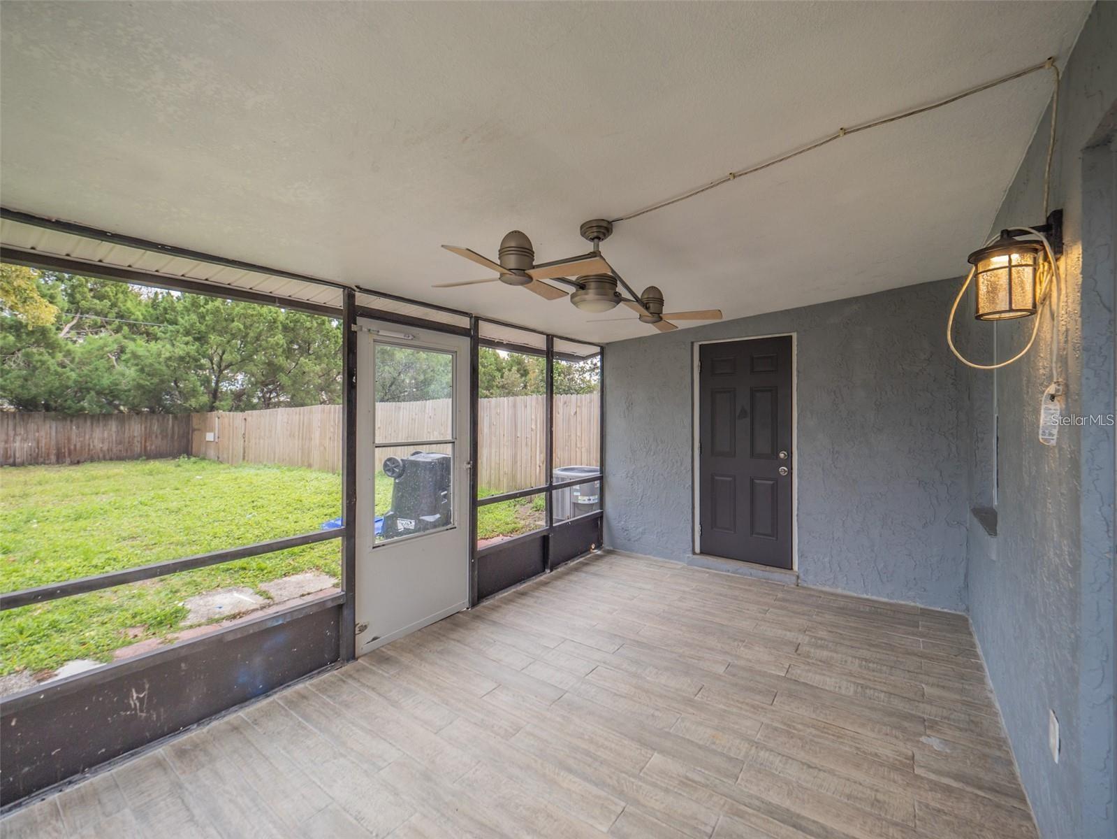 2419 Rio Pinar Lakes Blvd Property Photo 26