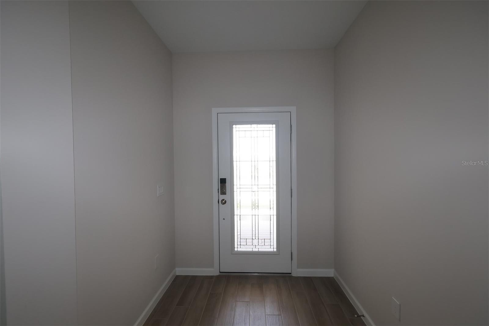 1302 Hyde St Property Photo 12