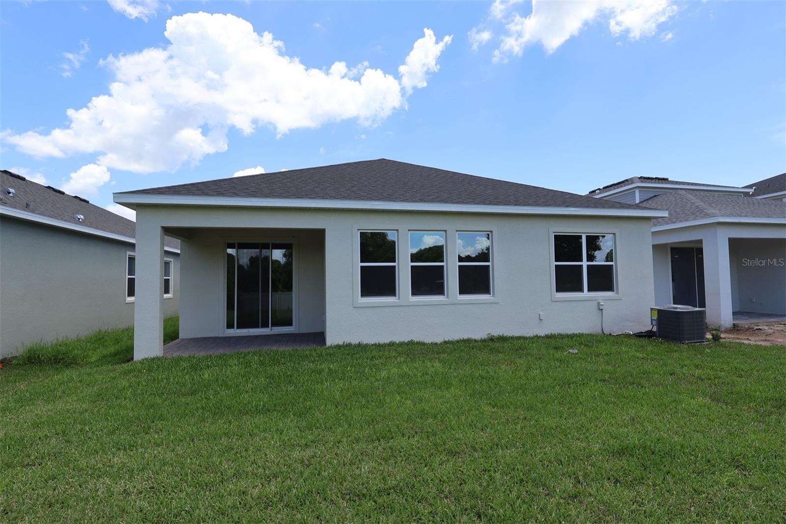 1302 Hyde St Property Photo 18