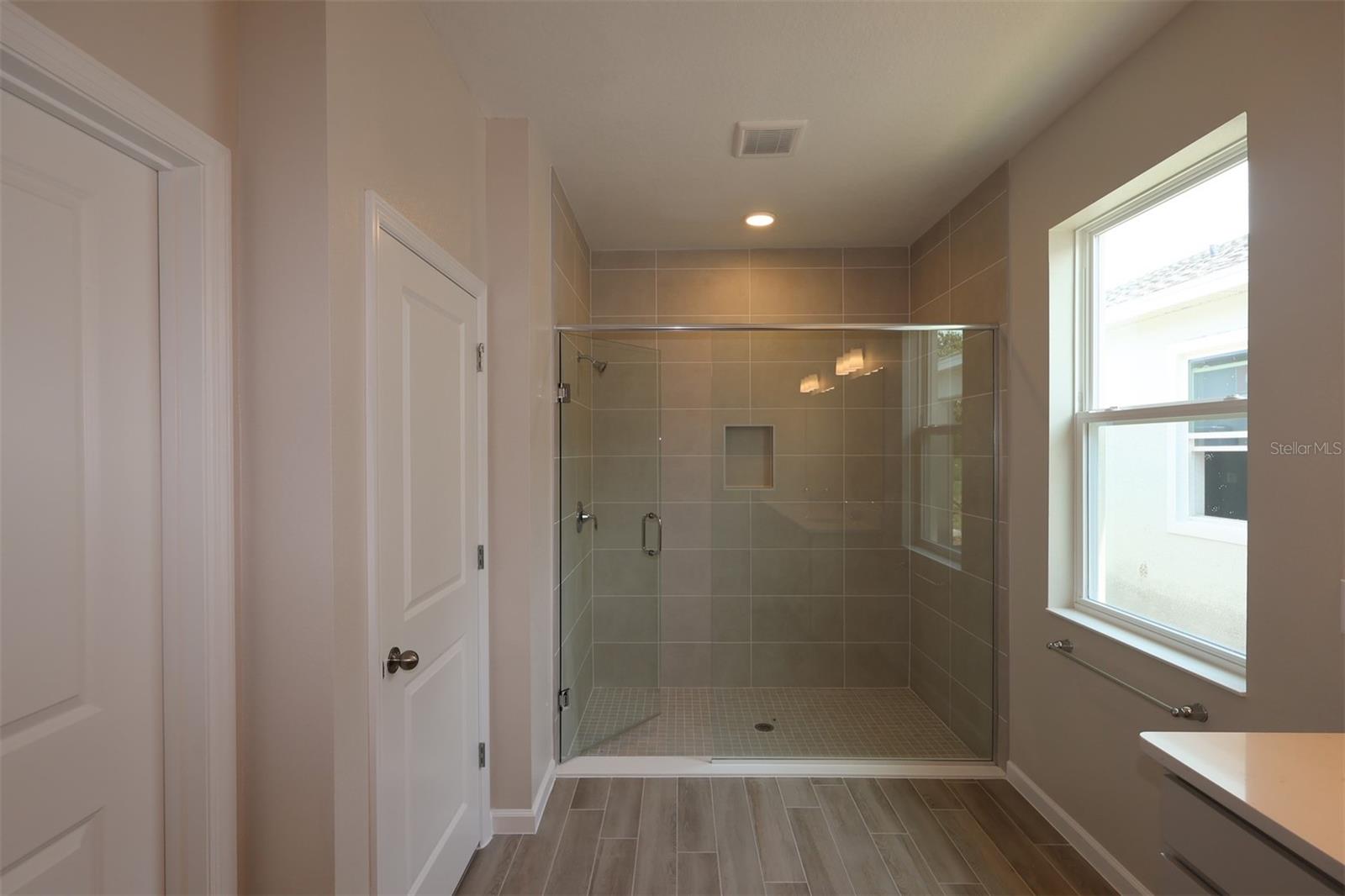 1302 Hyde St Property Photo 21