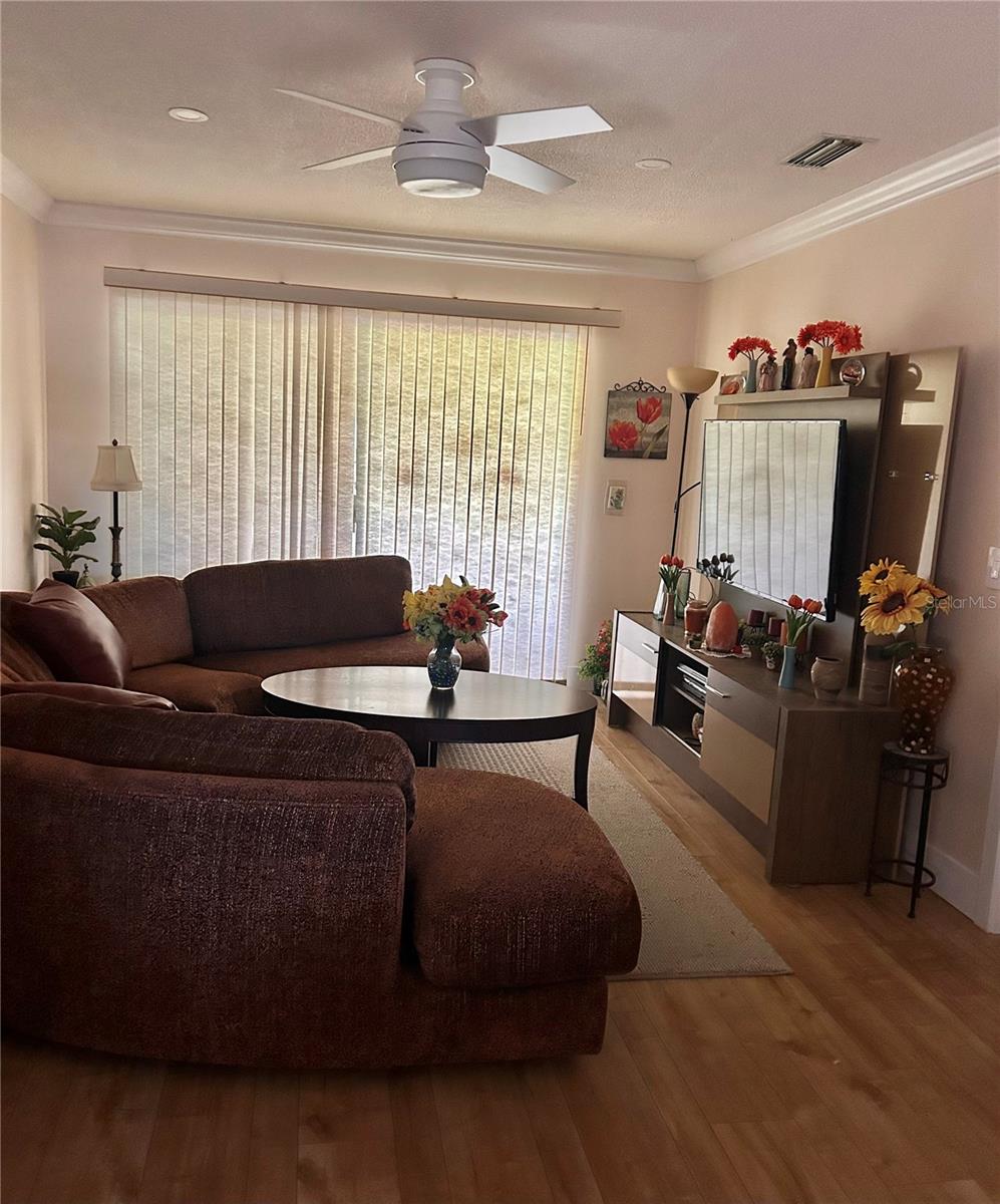 5059 Live Oak Cir #5059 Property Photo 8