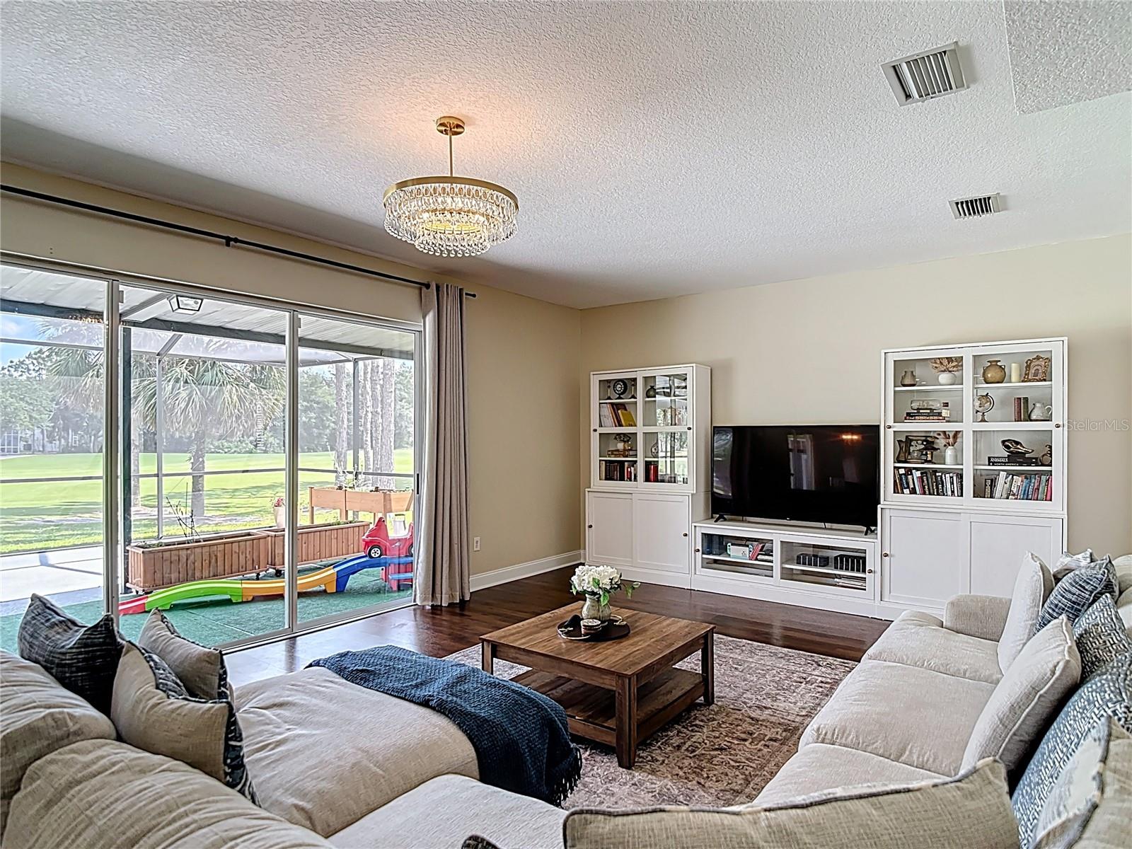 18109 Kara Ct Property Photo 35