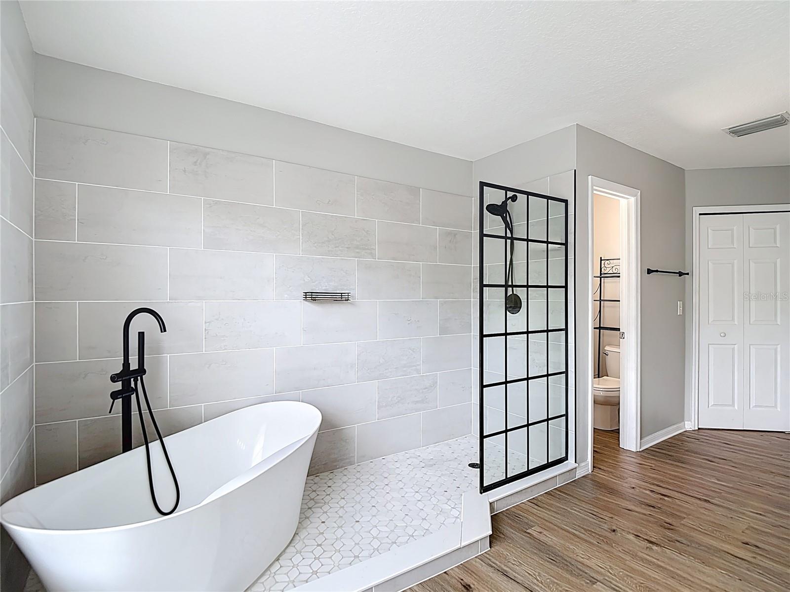 18109 Kara Ct Property Photo 58