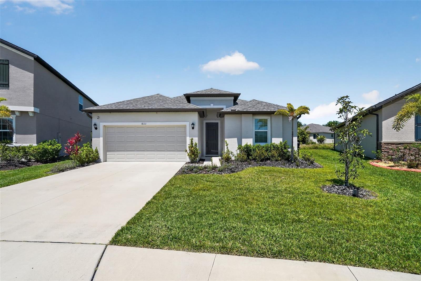 8131 Tea Olive Ter Property Photo 2