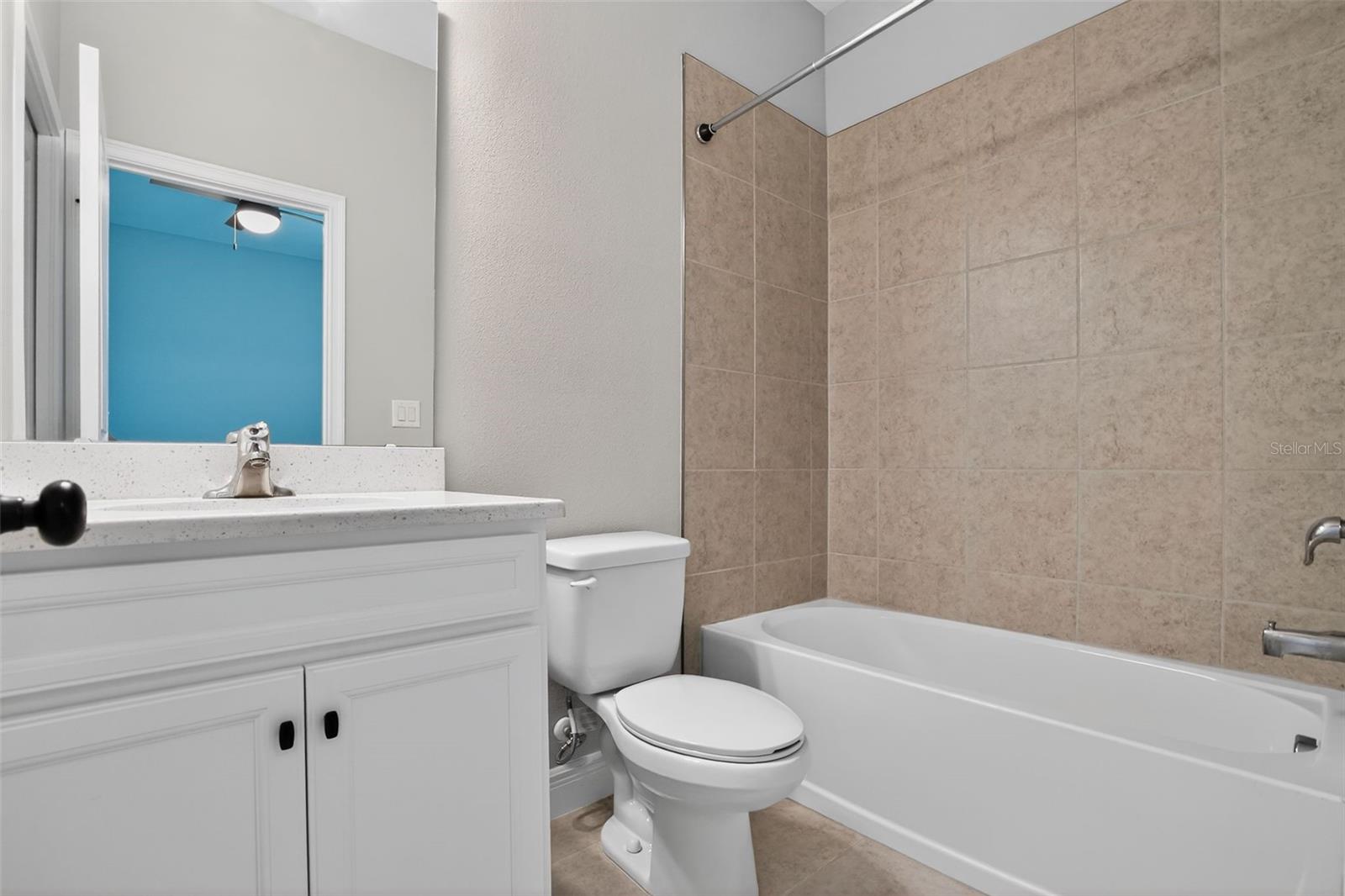 8131 Tea Olive Ter Property Photo 17