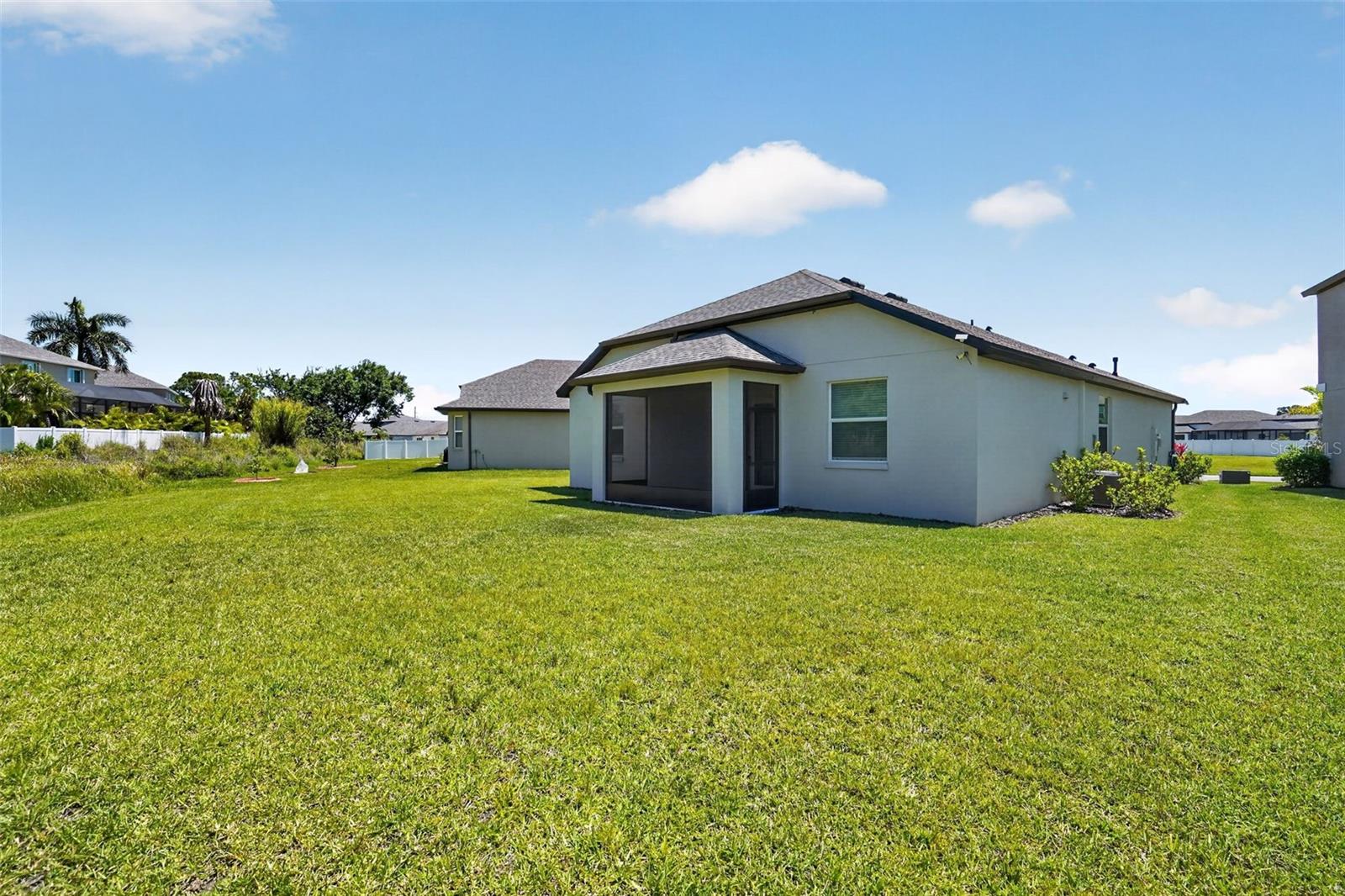 8131 Tea Olive Ter Property Photo 24
