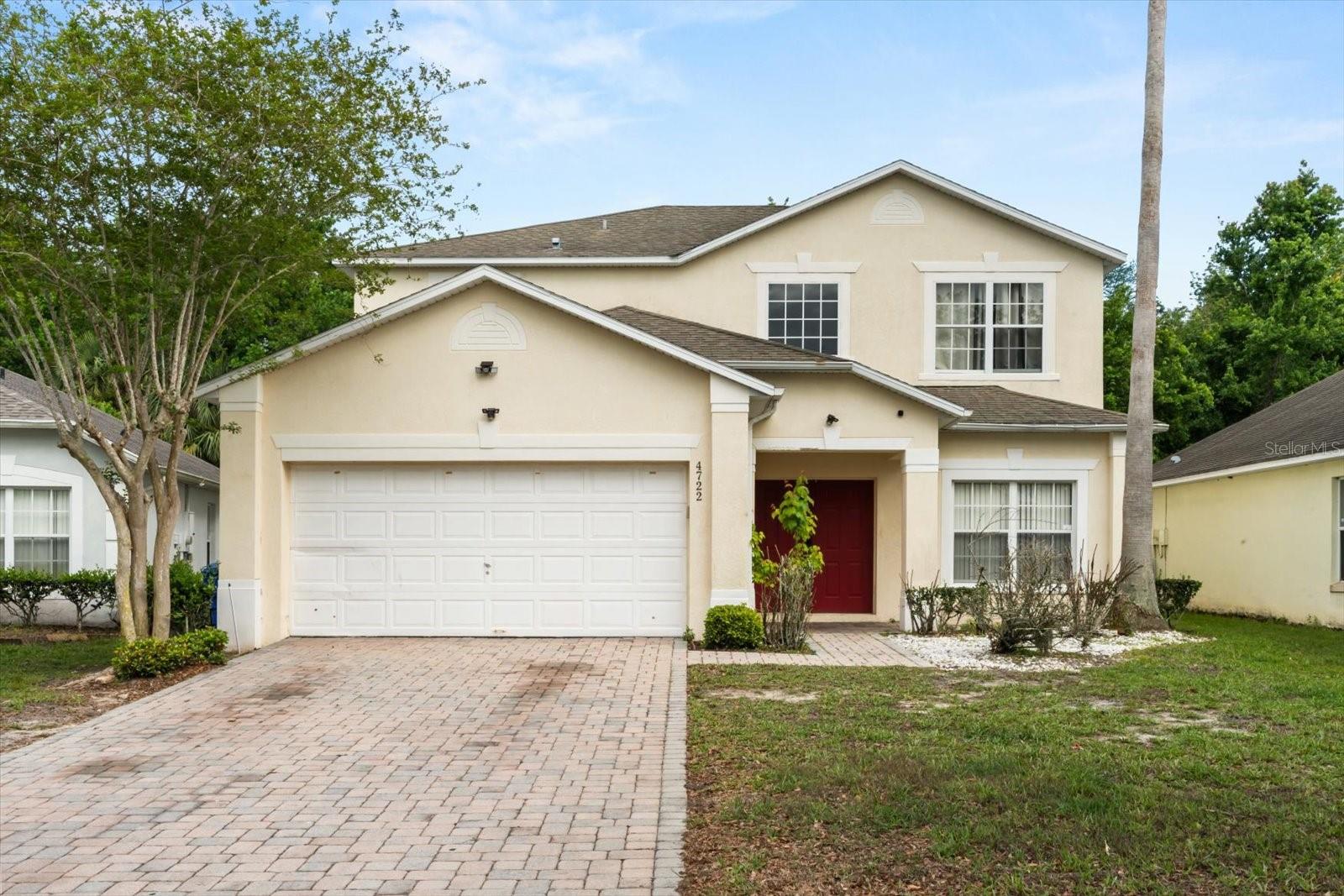 4722 CUMBRIAN LAKES DR