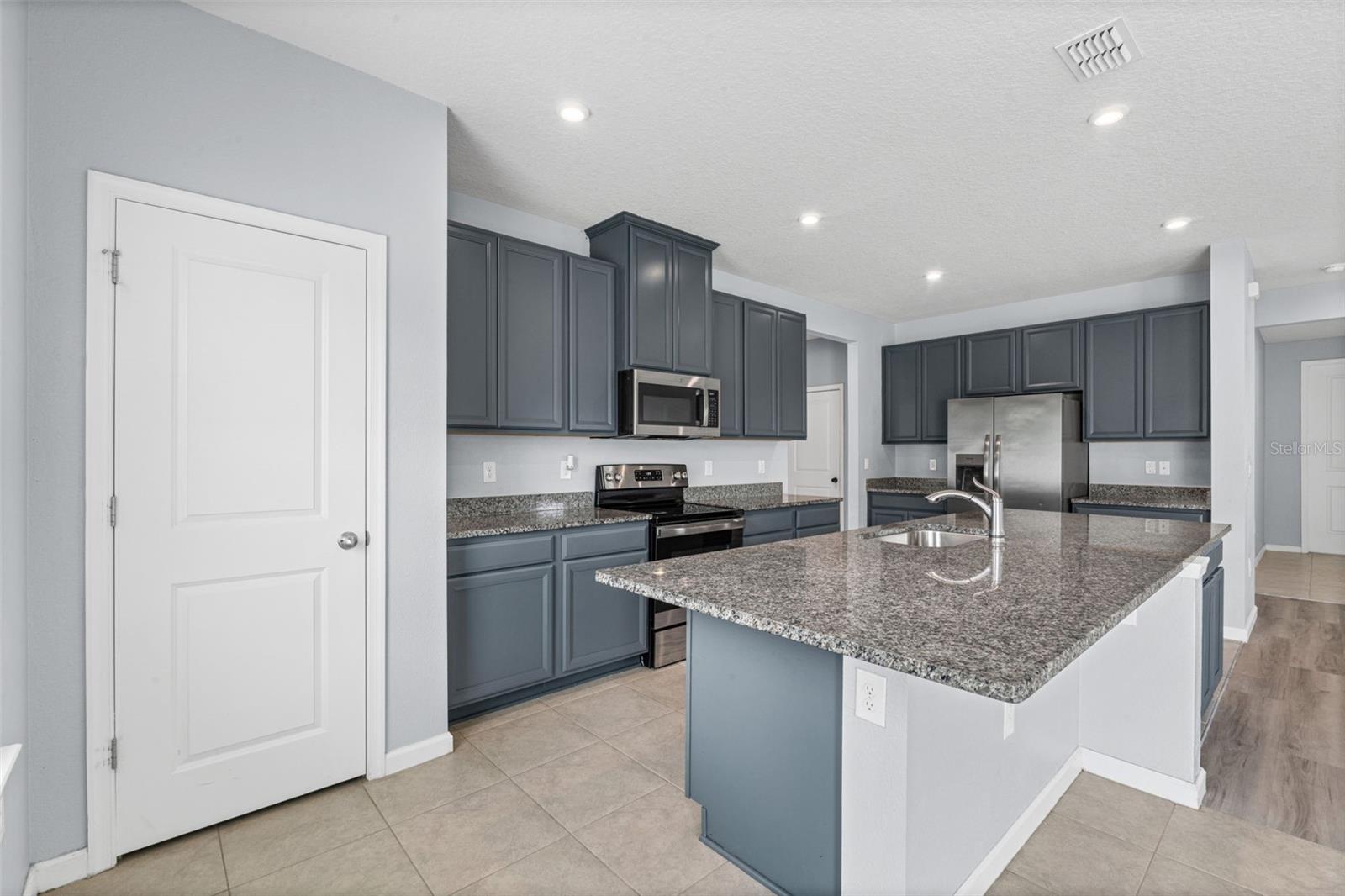 1512 Tan Tara Trl Property Photo 12