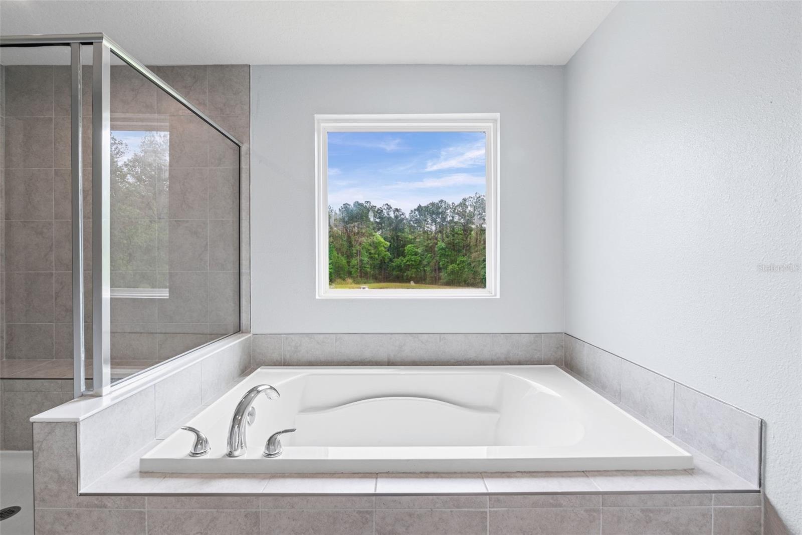 1512 Tan Tara Trl Property Photo 29