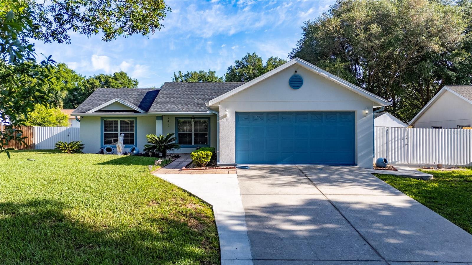 10618 REAGANS RUN DR
