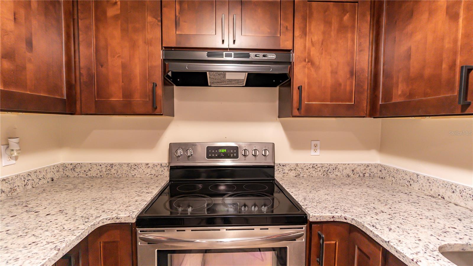 4880 Lake Ridge Rd #7 Property Photo 9