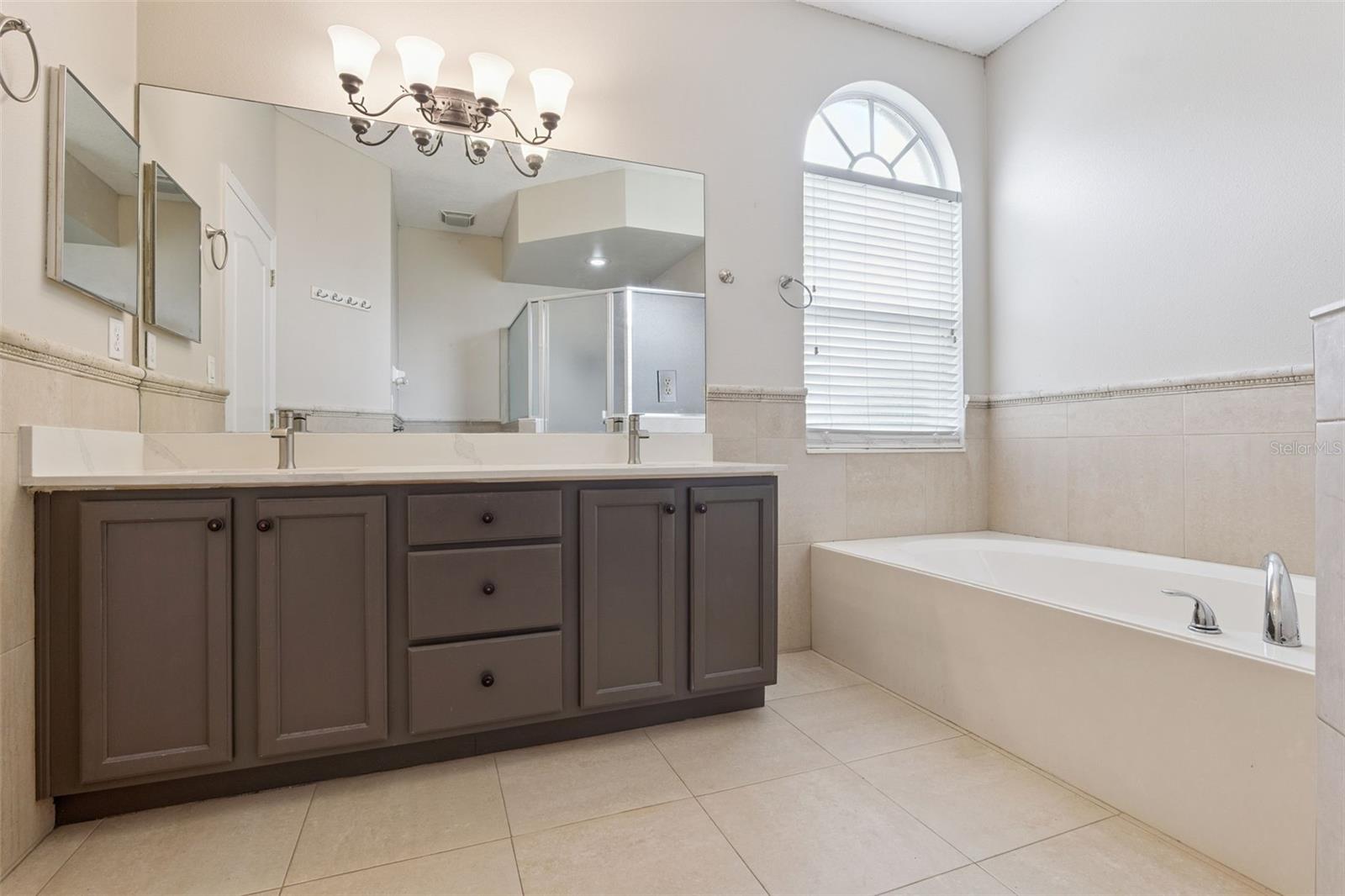520 Tuten Trl Property Photo 31