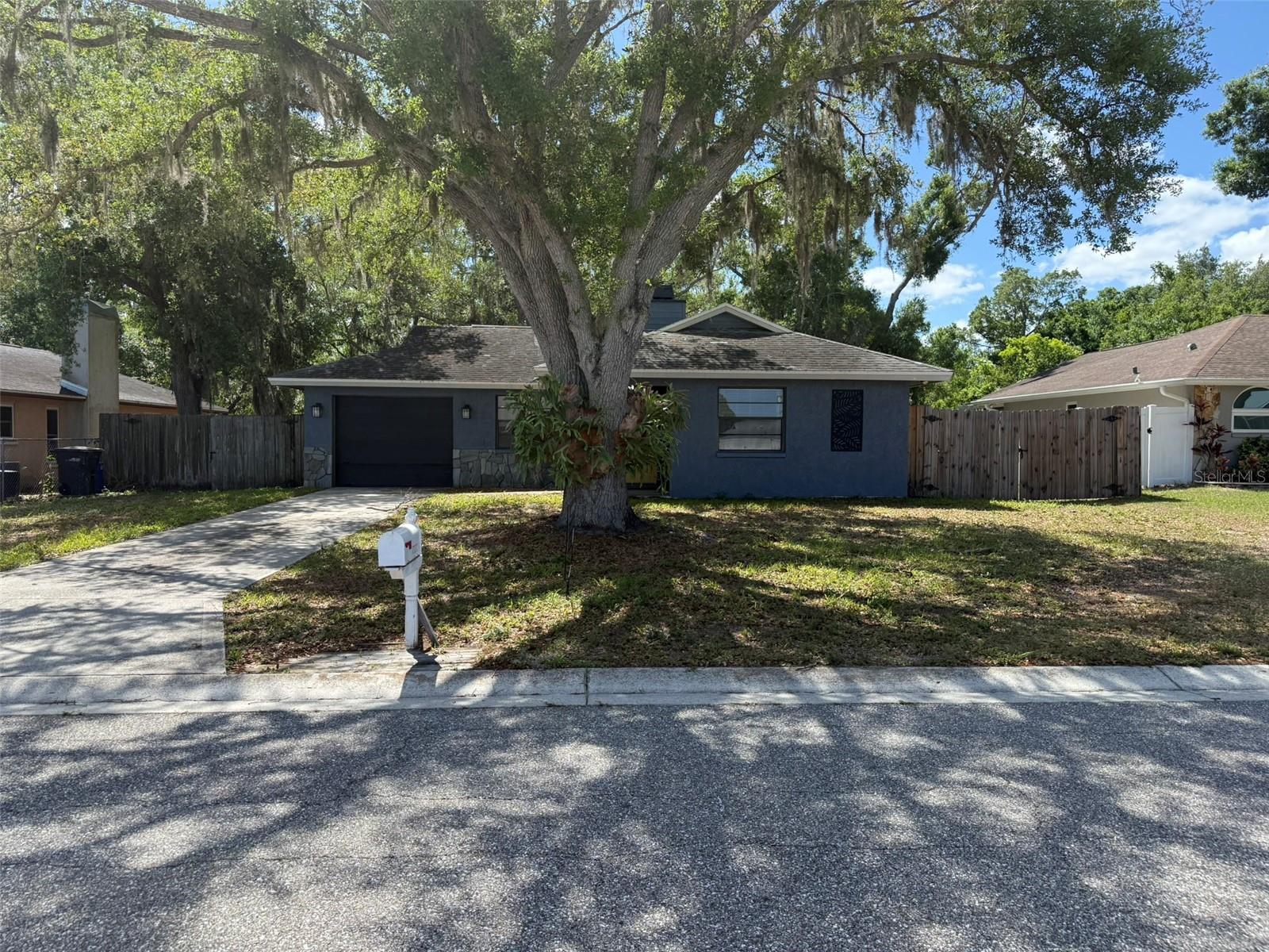 2332 Seward Dr Property Photo 39