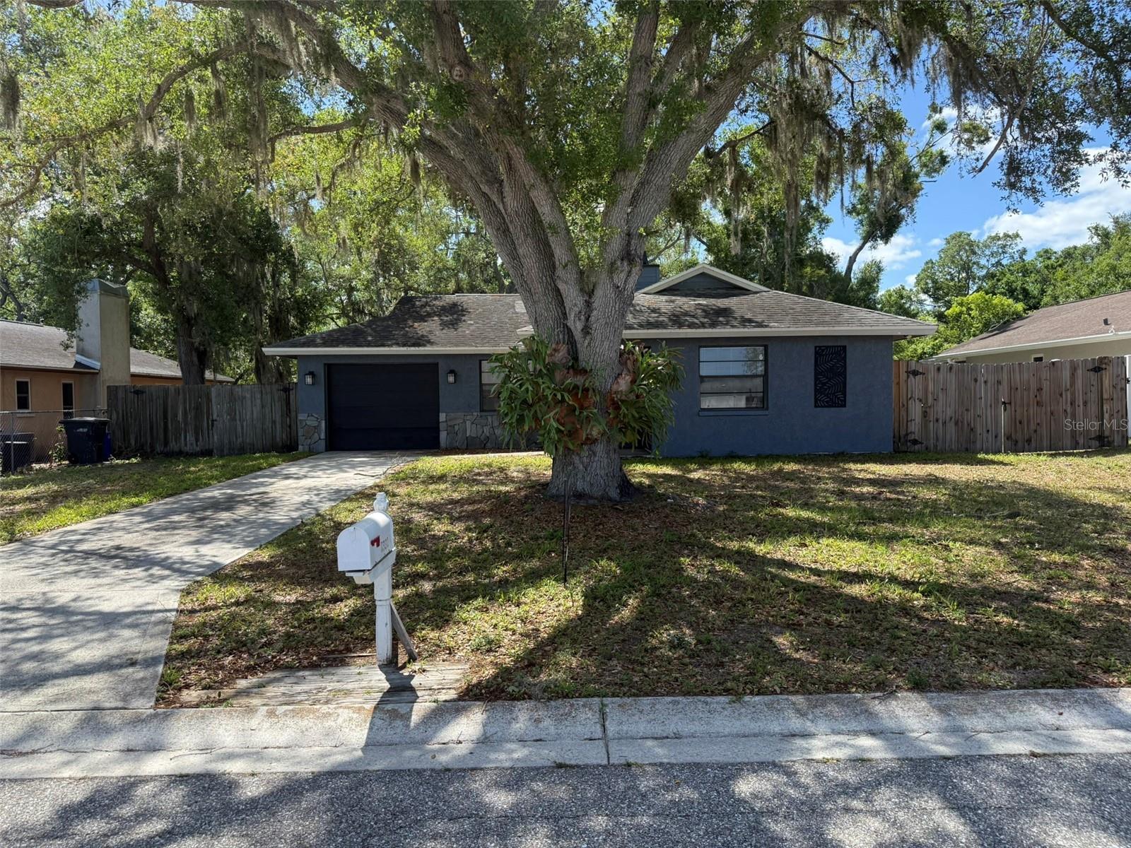 2332 Seward Dr Property Photo 40