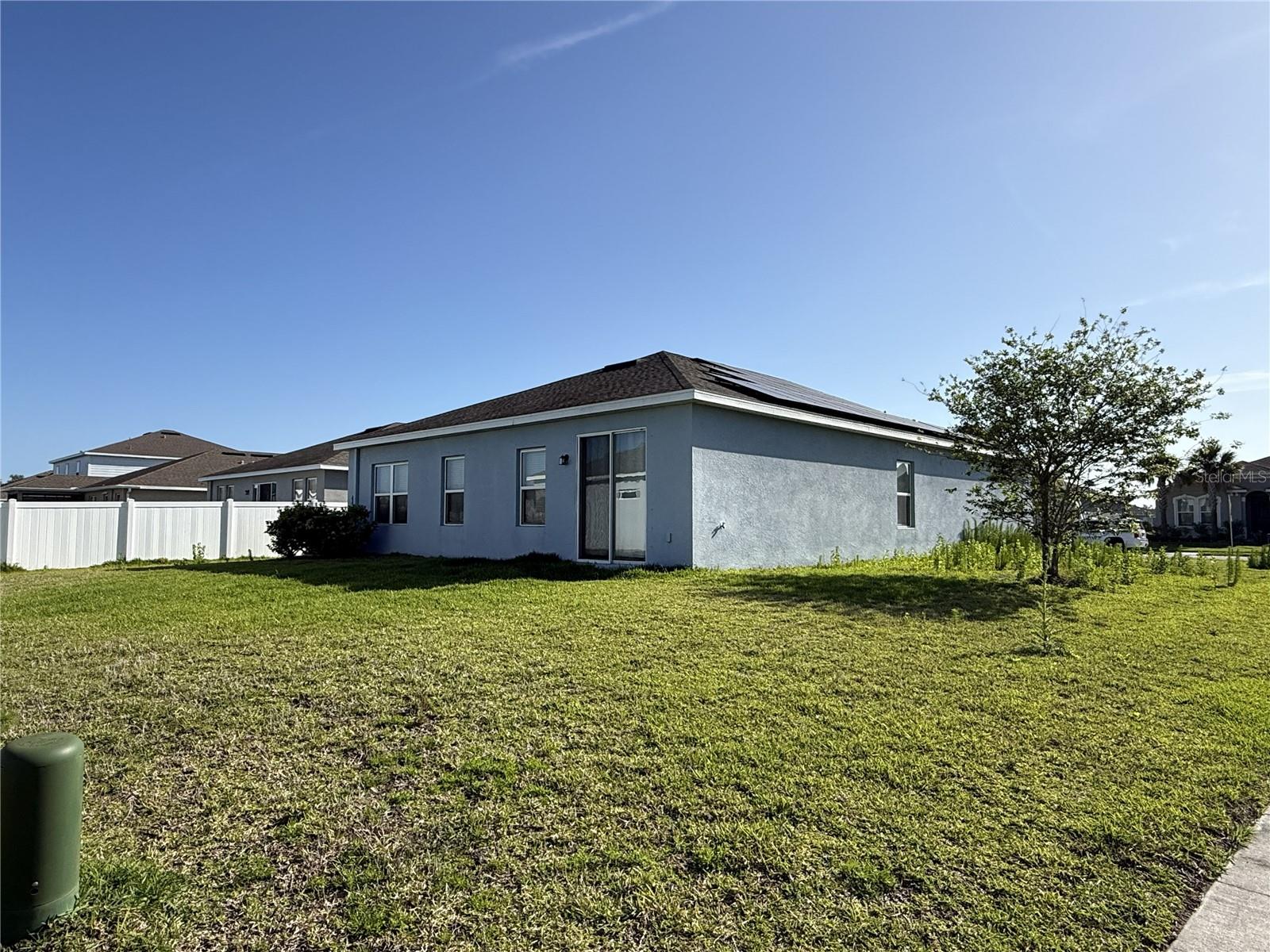 6205 114th Ave E Property Photo 3