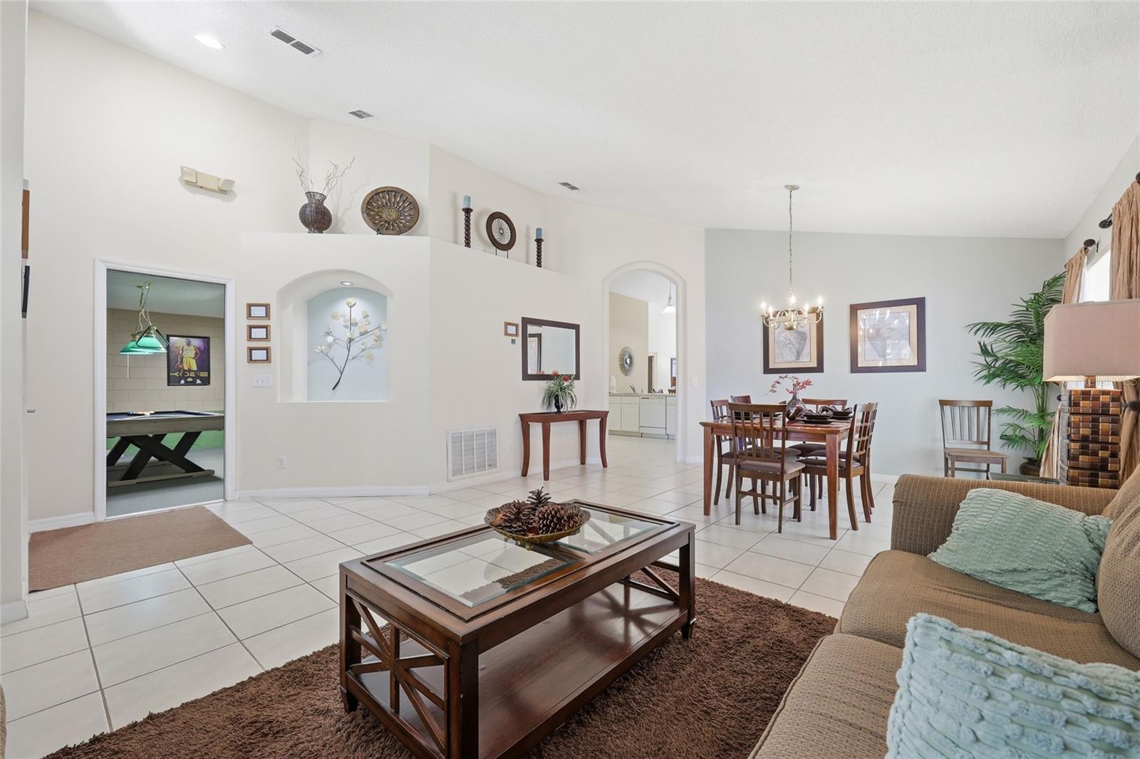 2721 Lido Key Dr Property Photo 8