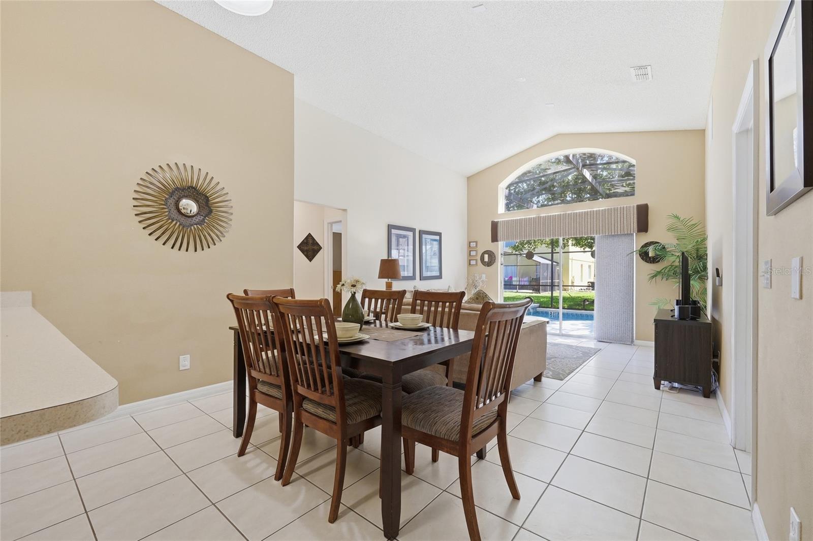 2721 Lido Key Dr Property Photo 16