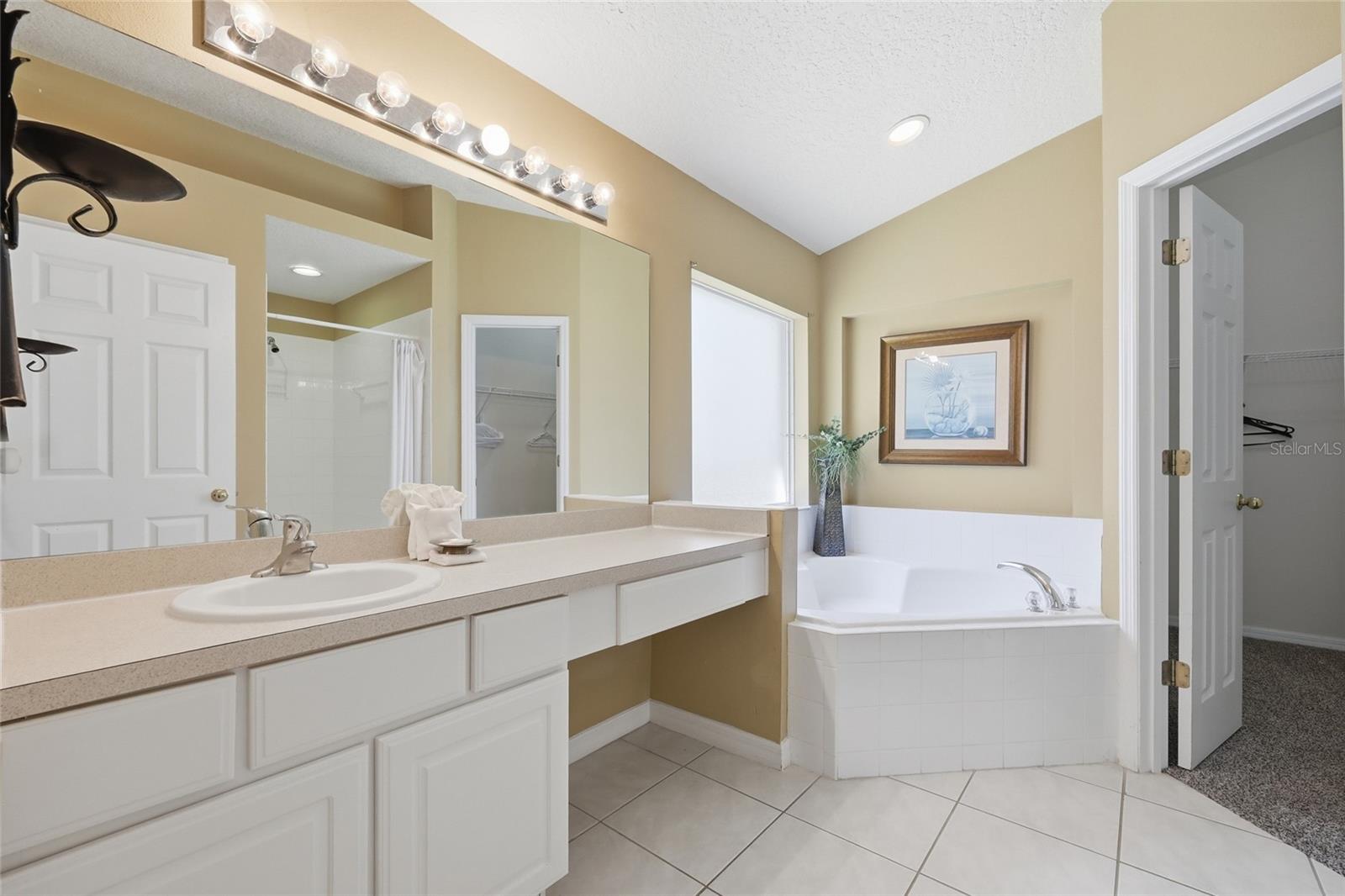 2721 Lido Key Dr Property Photo 20