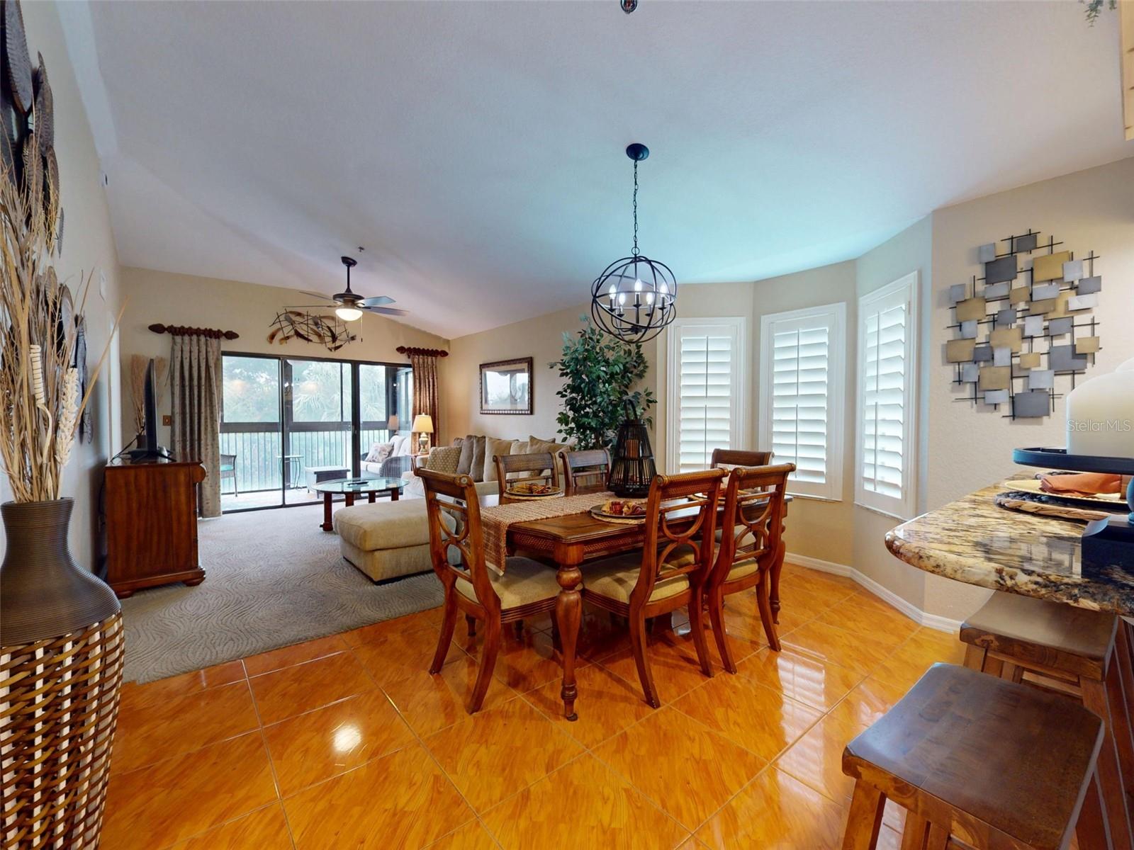 402 Bouchelle Dr #206 Property Photo 9