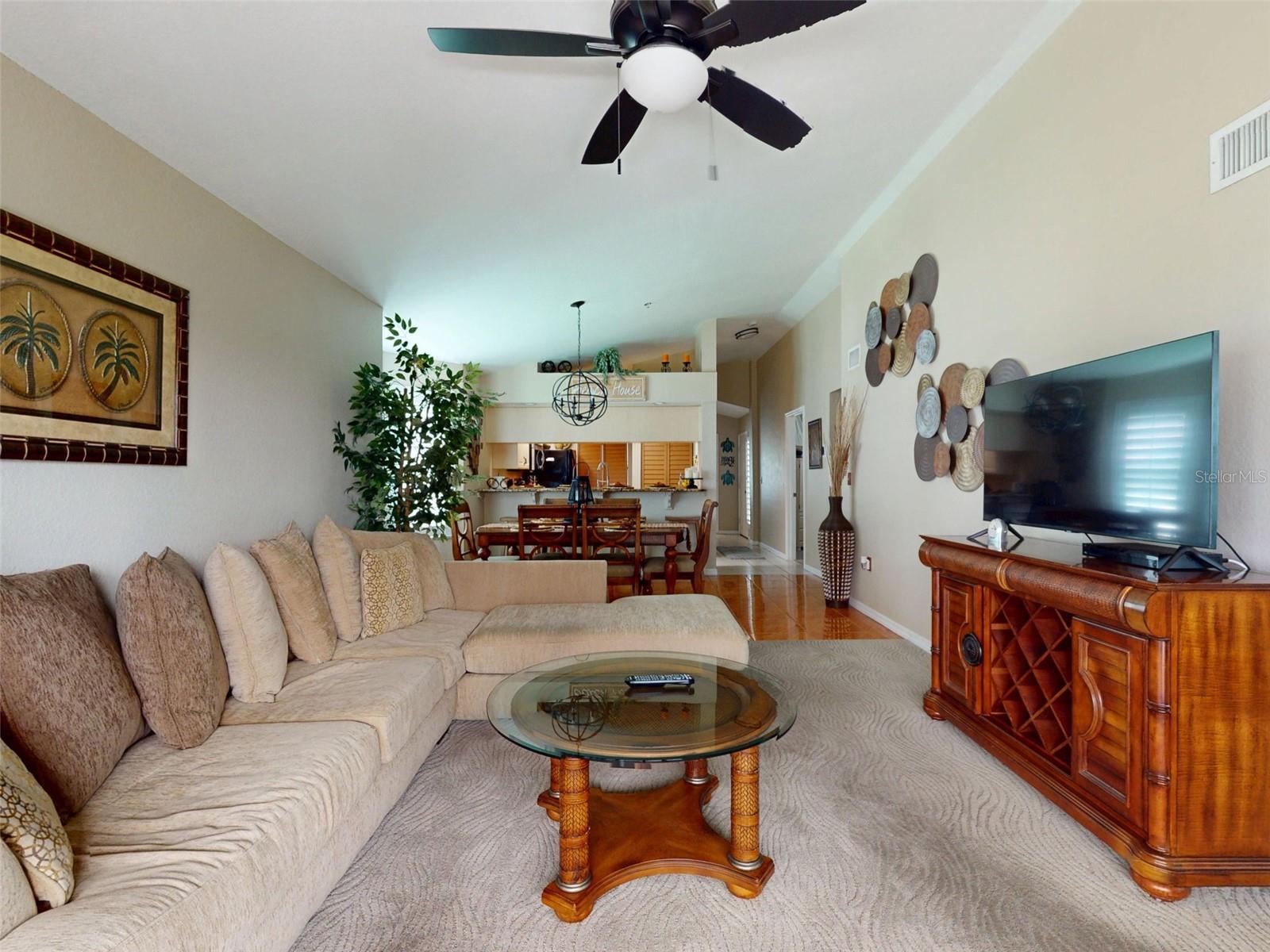 402 Bouchelle Dr #206 Property Photo 13