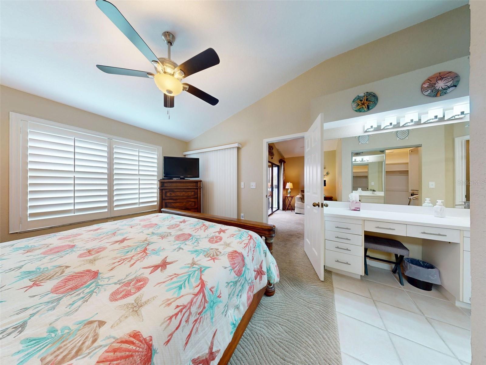 402 Bouchelle Dr #206 Property Photo 27