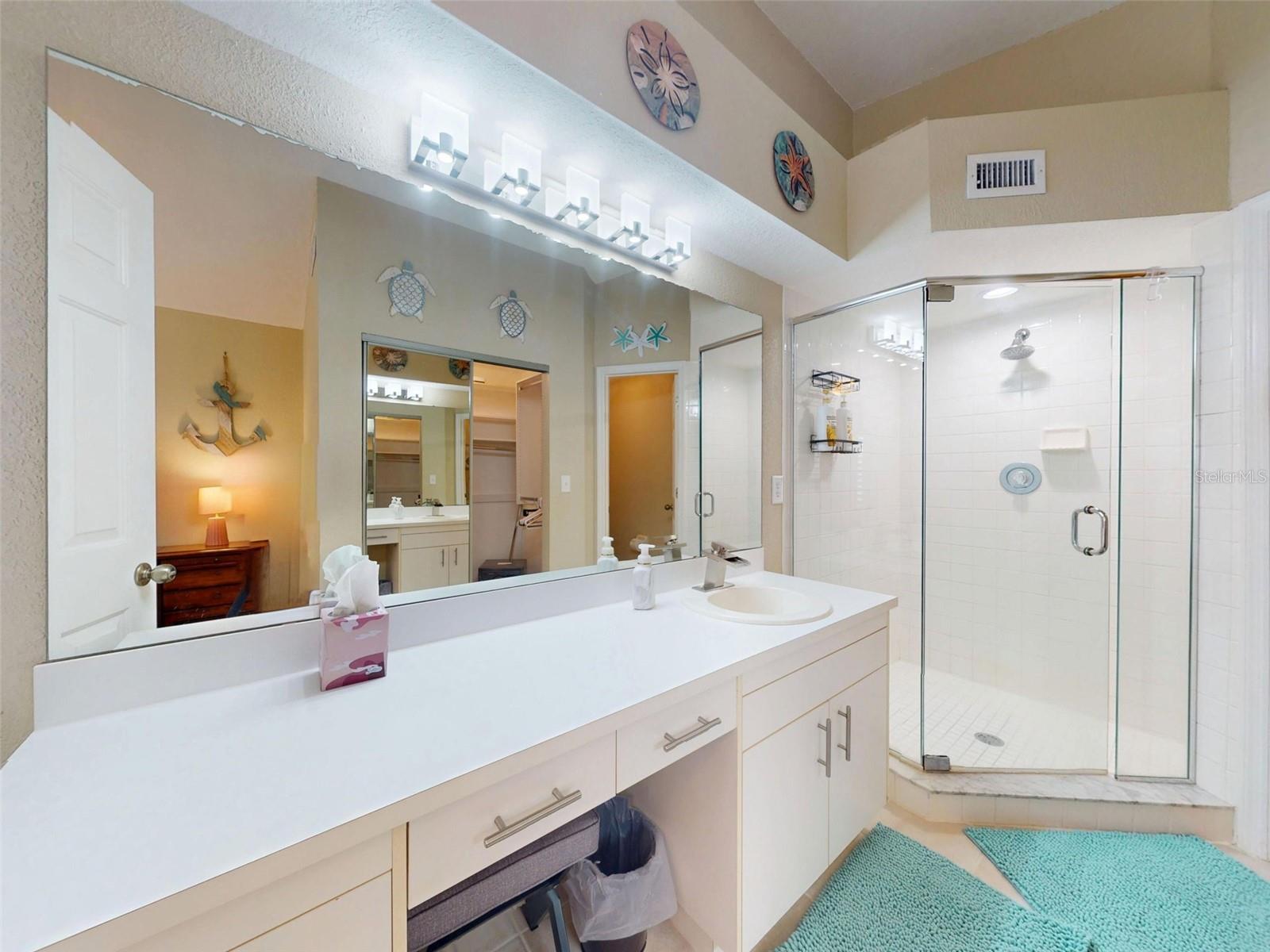 402 Bouchelle Dr #206 Property Photo 30