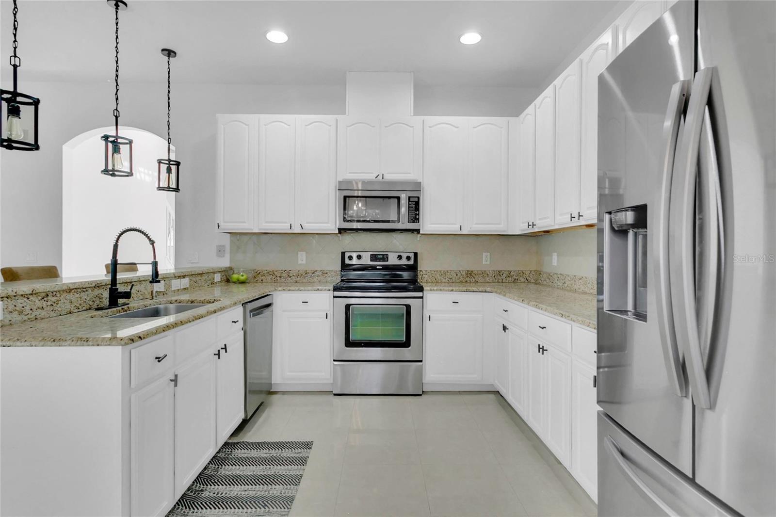 4034 Feldspar Trl Property Photo 9