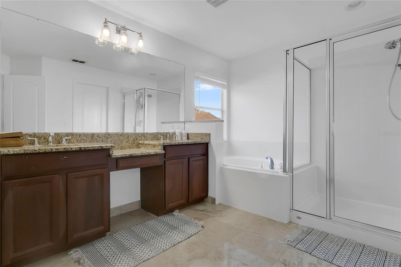 4034 Feldspar Trl Property Photo 18