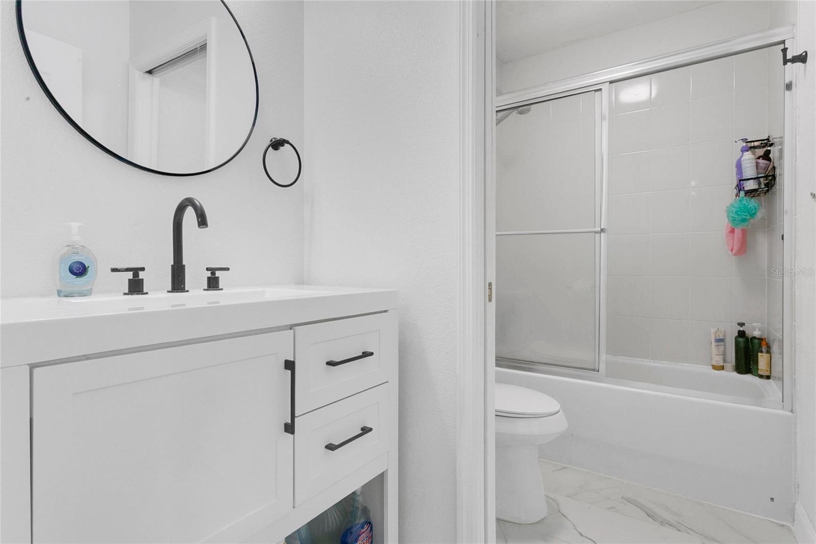 4034 Feldspar Trl Property Photo 23