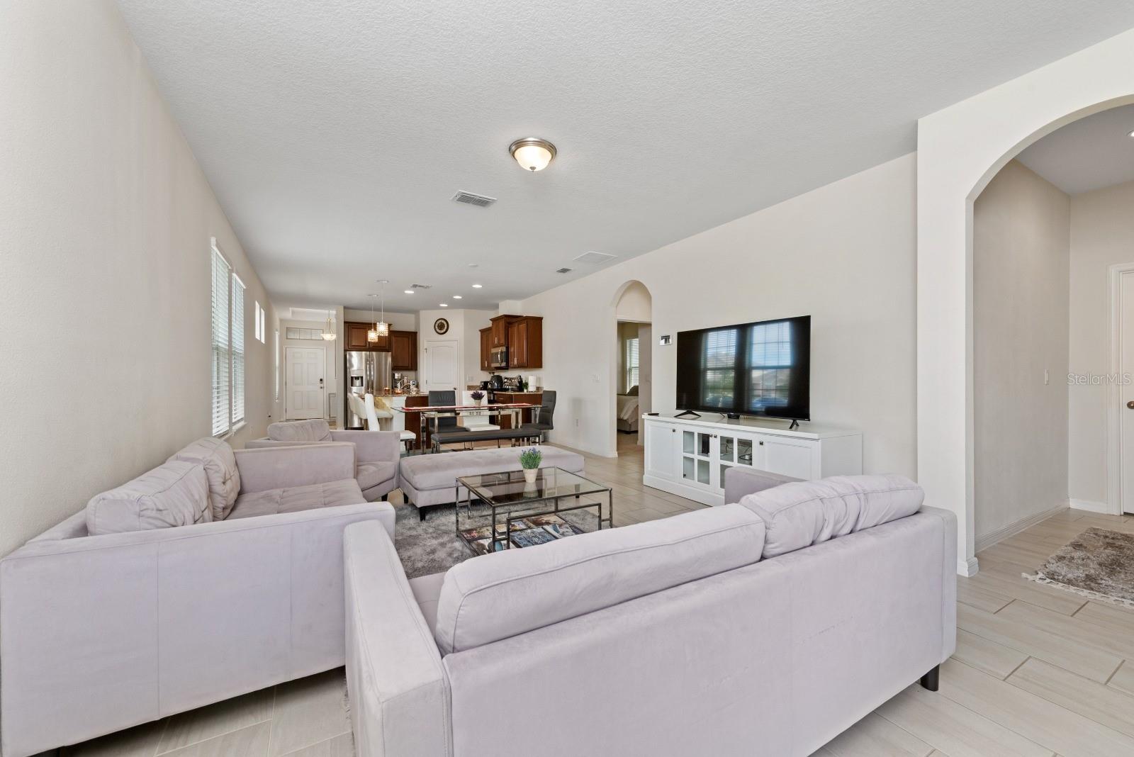16743 Herongate Dr Property Photo 15