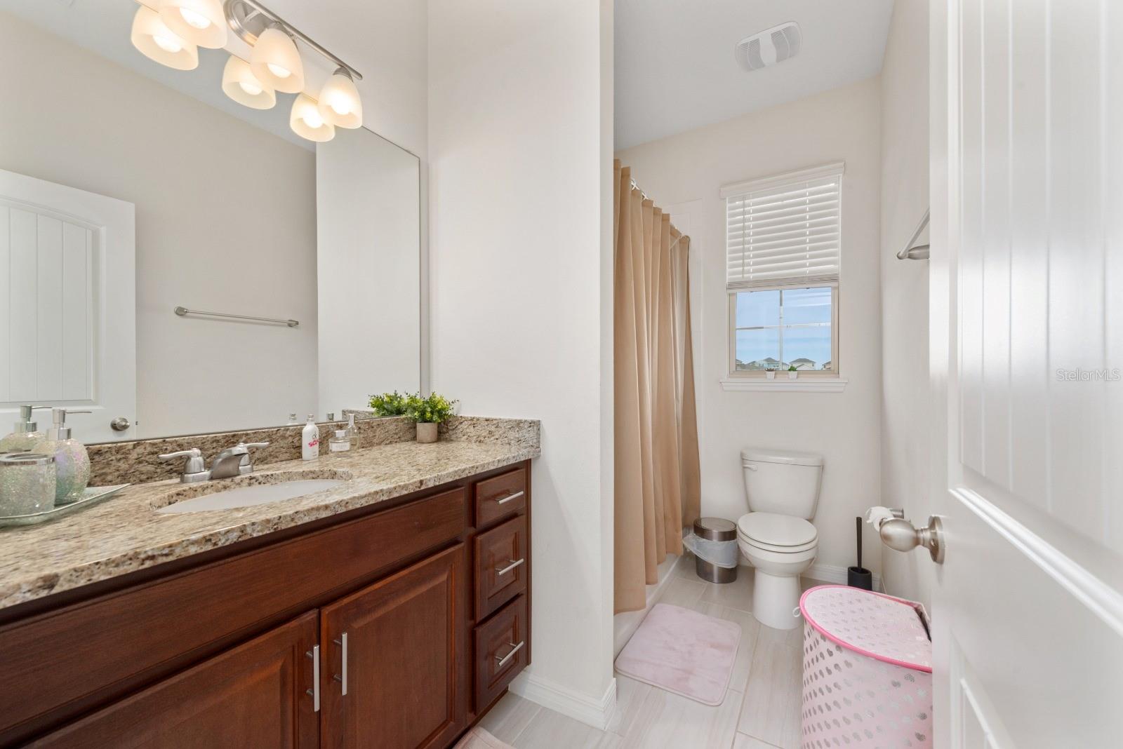 16743 Herongate Dr Property Photo 22