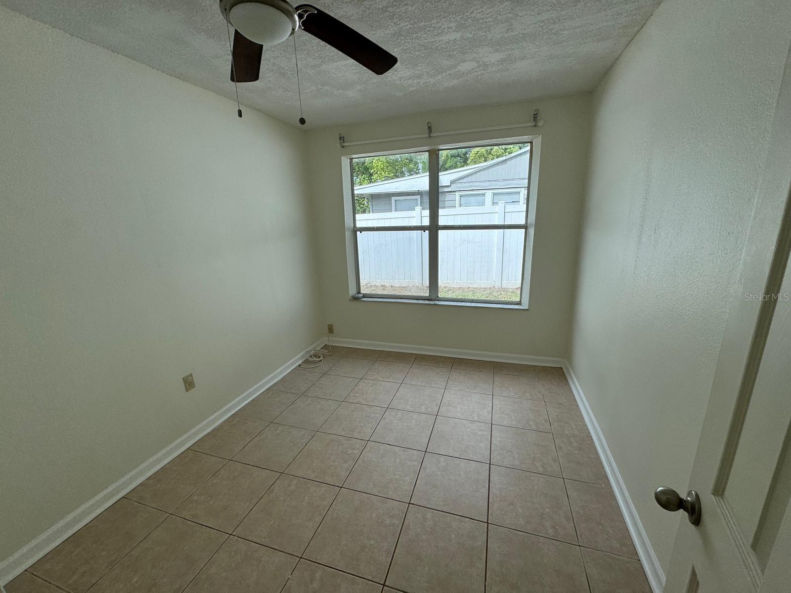2014 Page Ave Property Photo 5