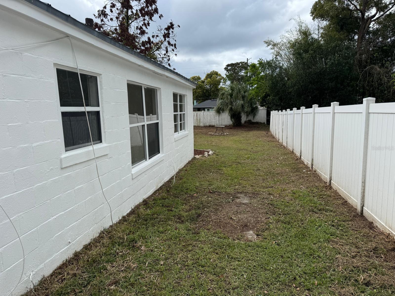 2014 Page Ave Property Photo 10