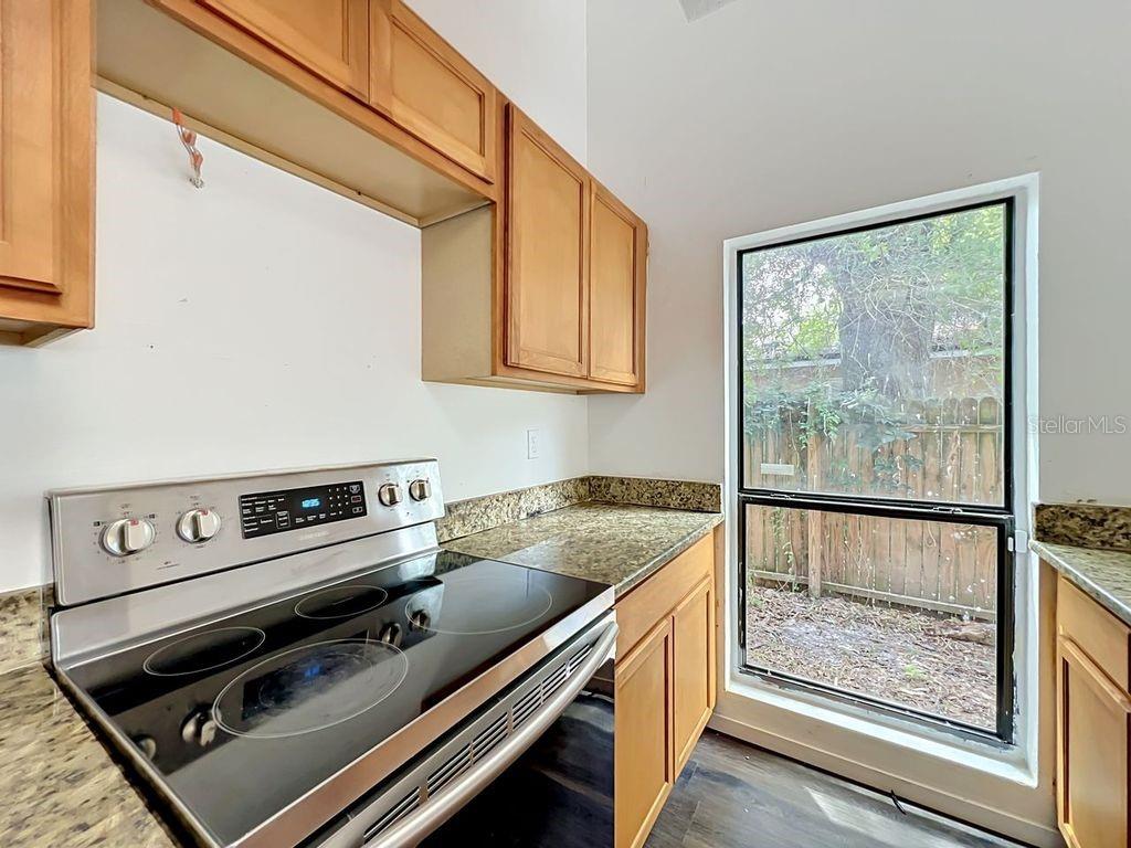 5214 2nd St Property Photo 13