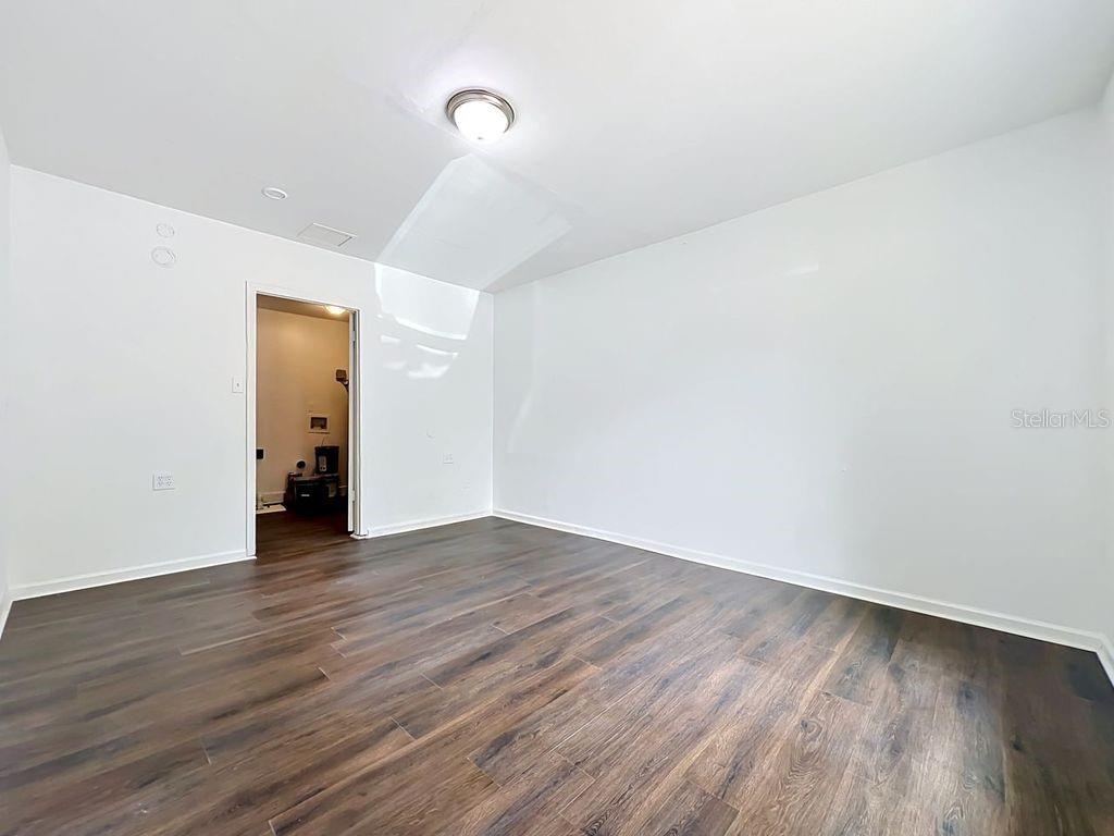5214 2nd St Property Photo 36