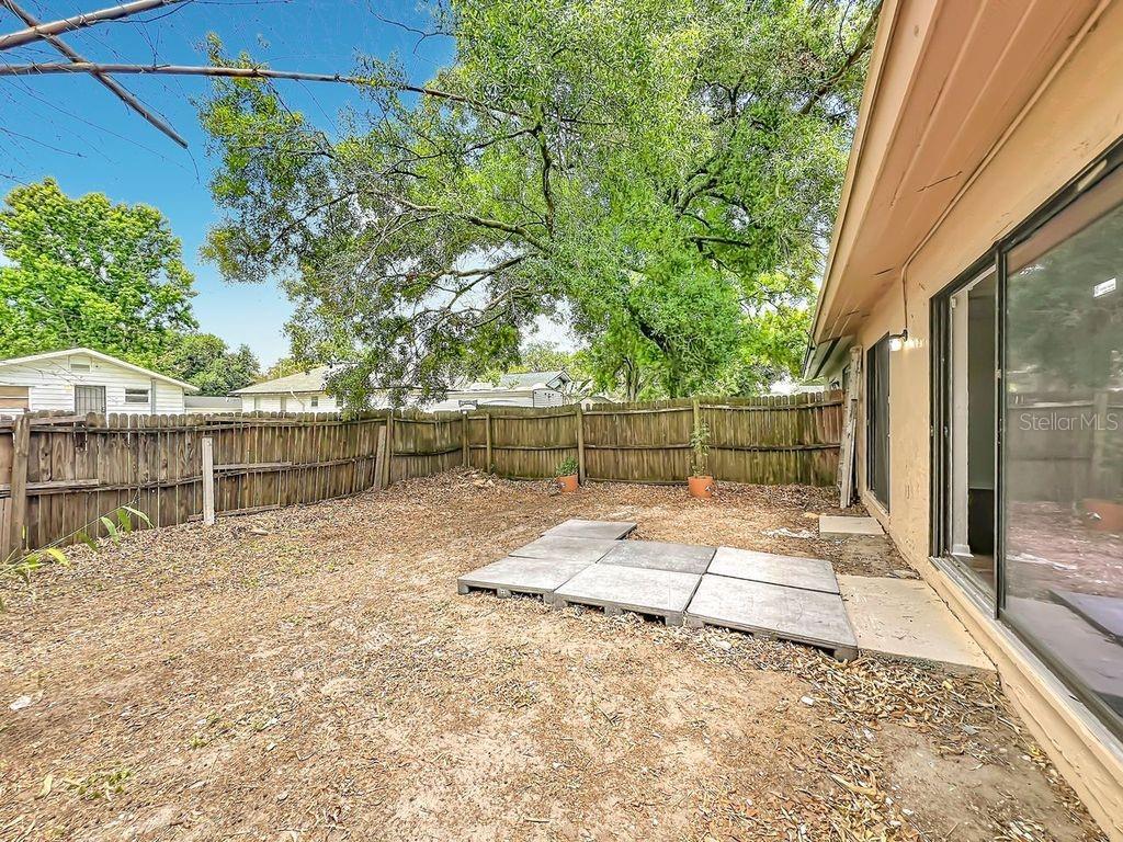 5214 2nd St Property Photo 44