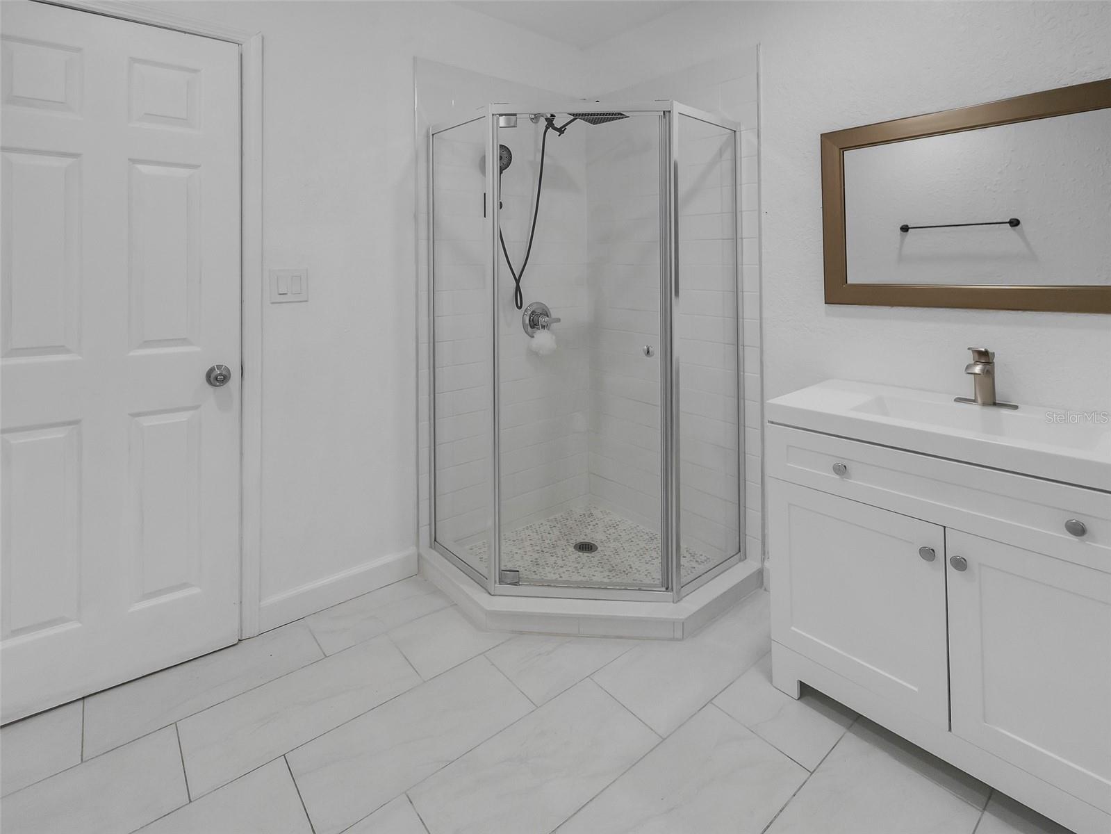 2600 Euston Rd Property Photo 26