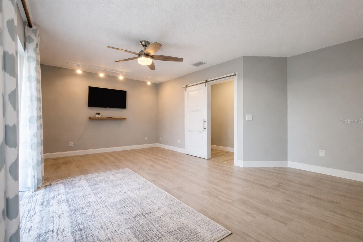 1244 Beachside Property Photo 8