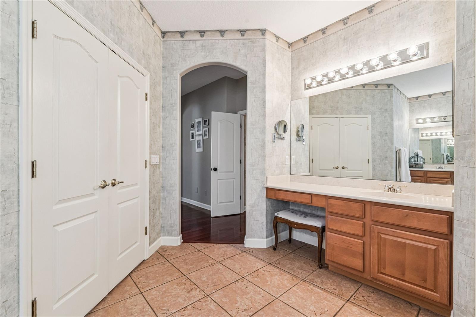 3304 Beazer Dr Property Photo 23